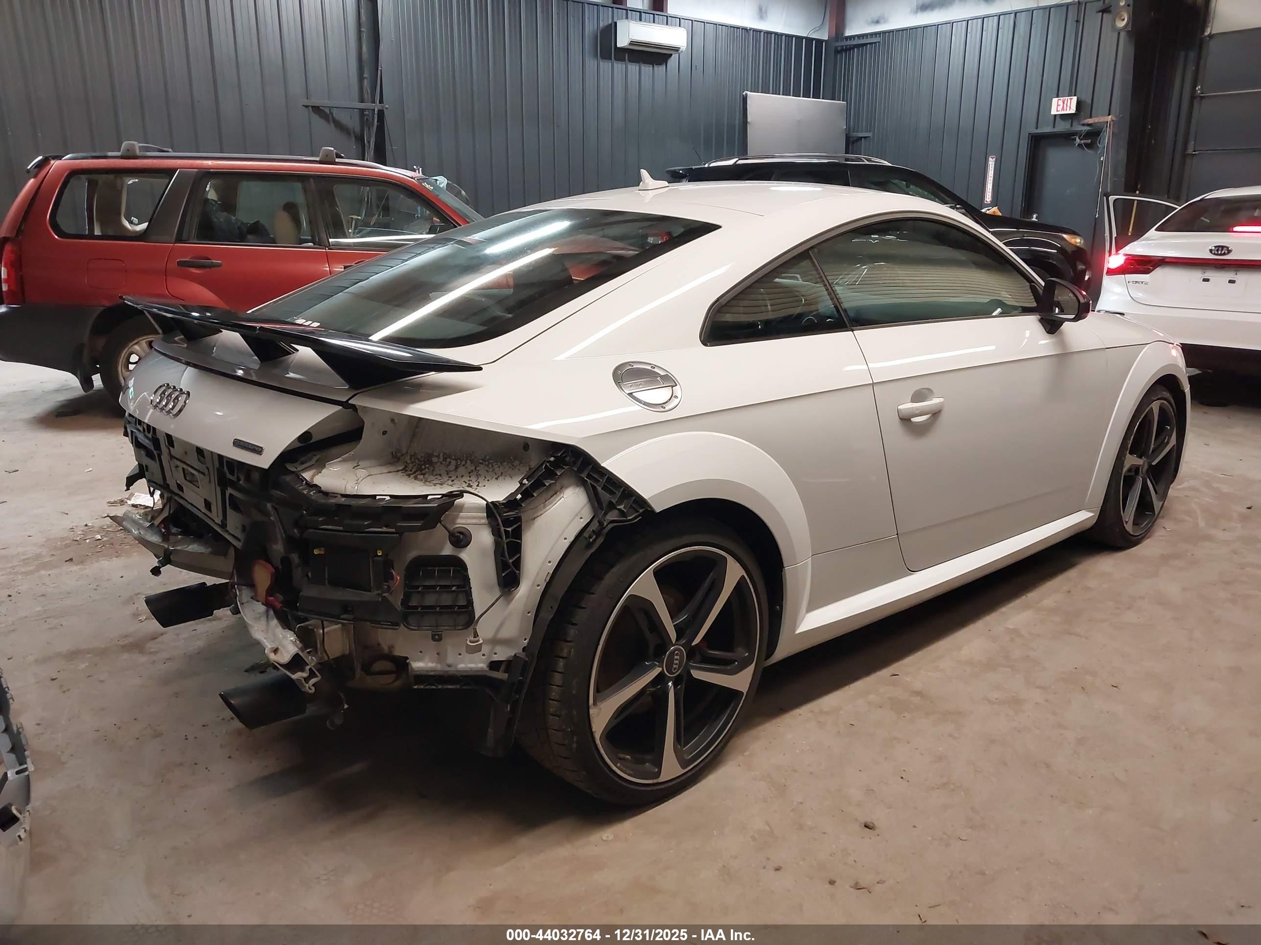 AUDI TT image 4