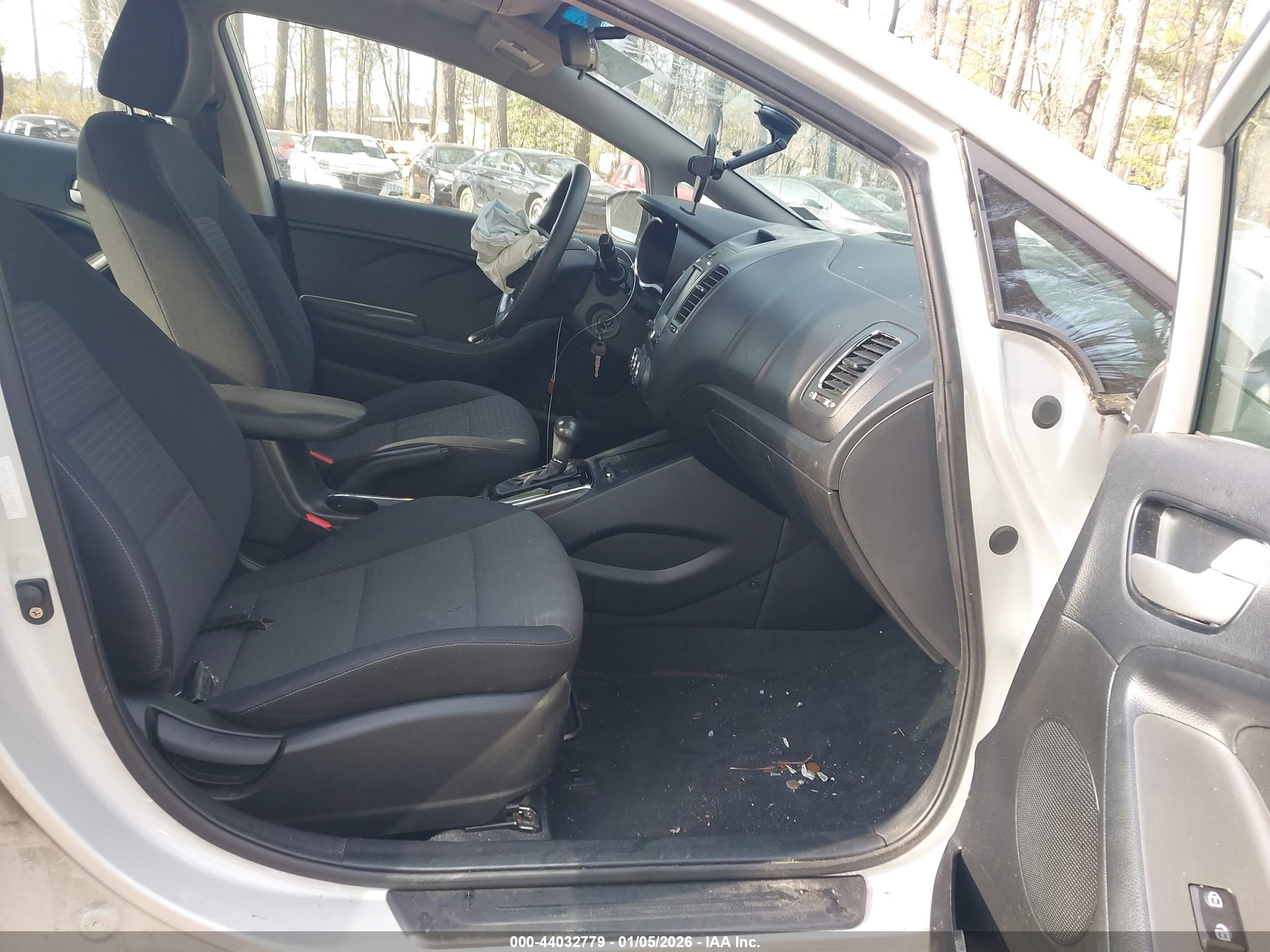 KIA FORTE image 5