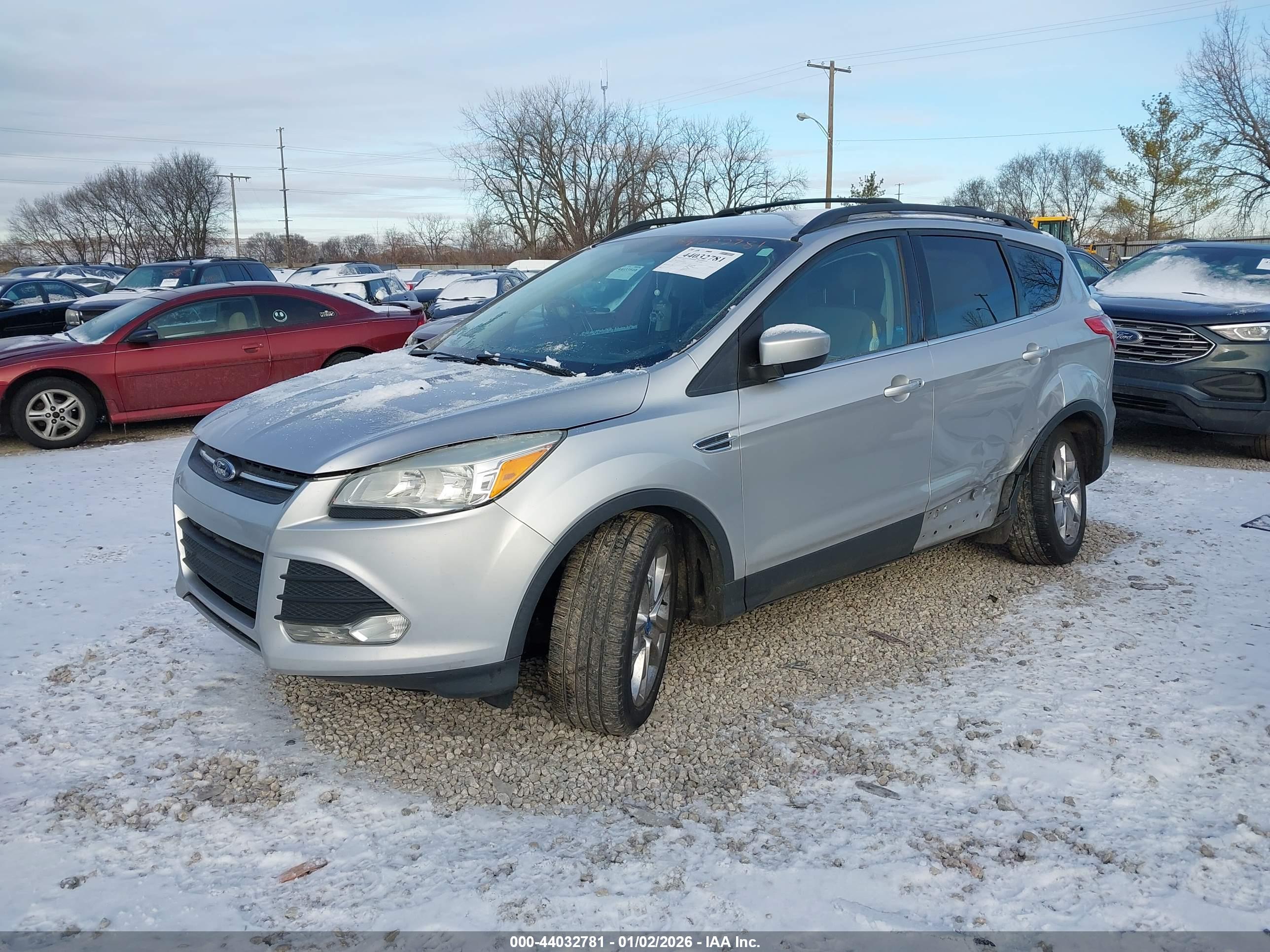 FORD ESCAPE image 2