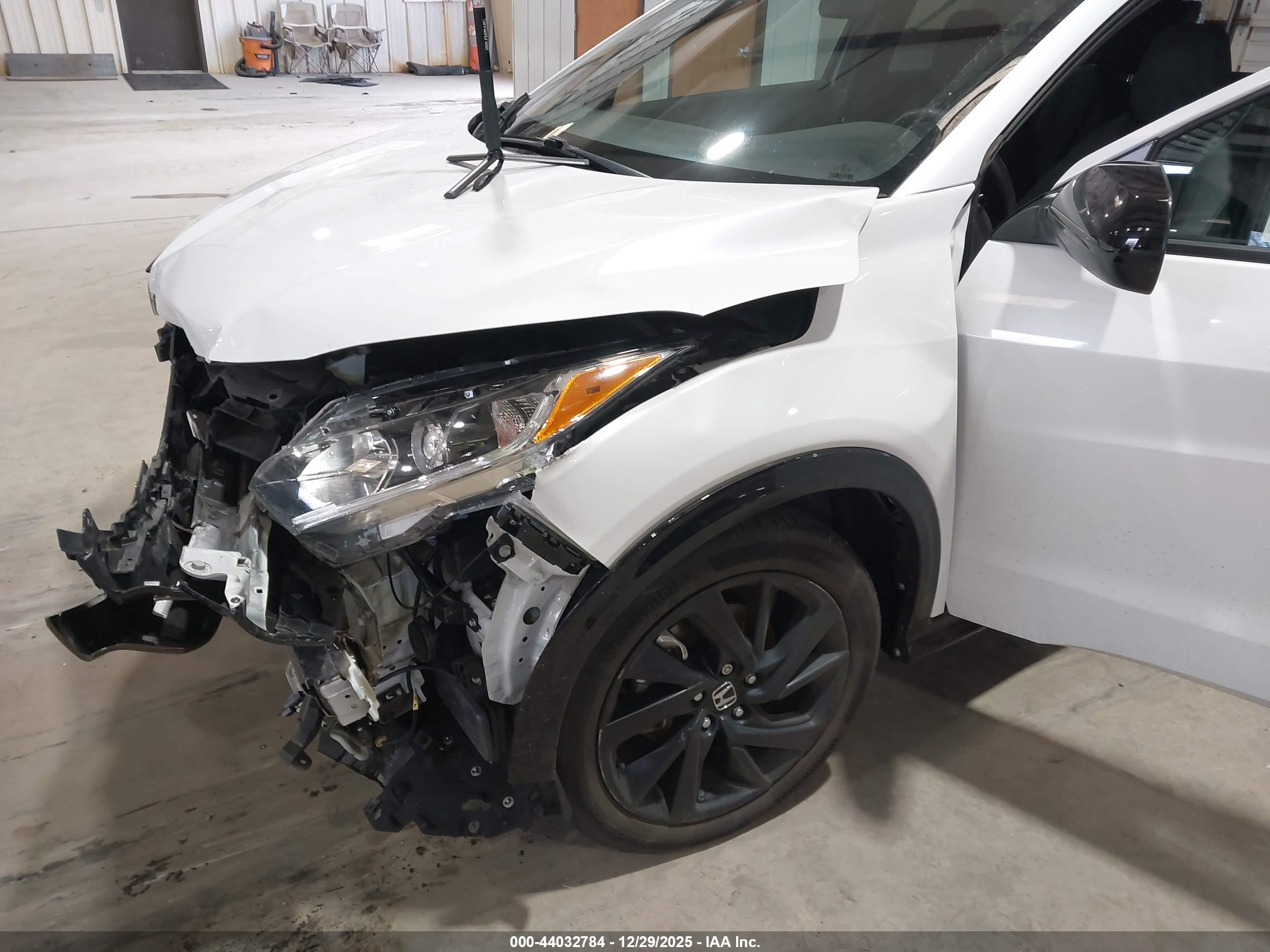 HONDA HR-V image 6