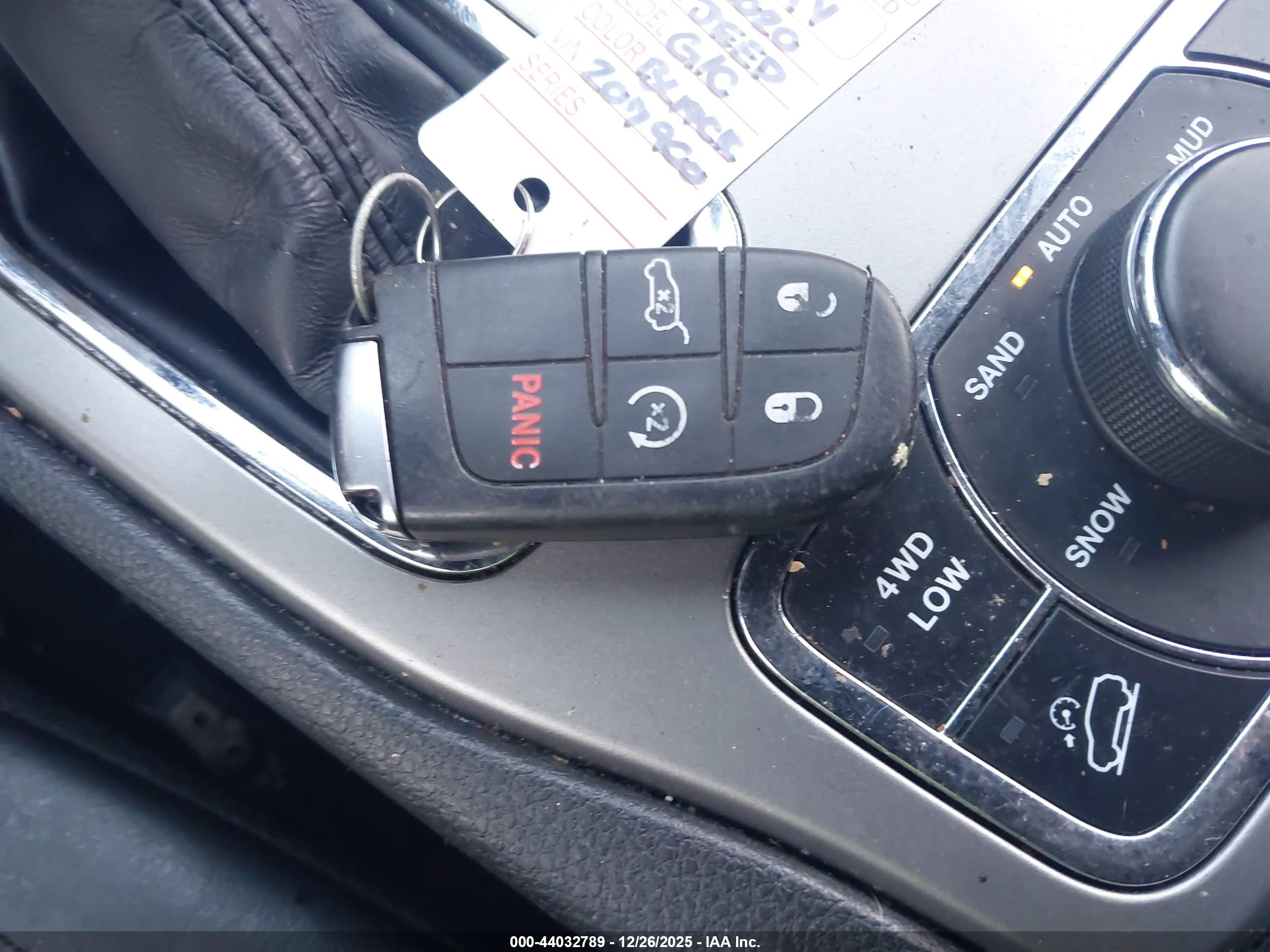 JEEP GRAND image 11