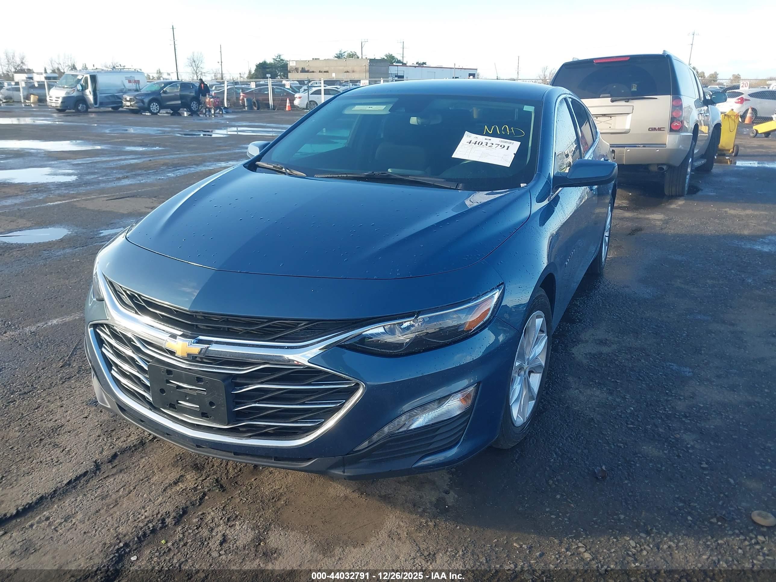 CHEVROLET MALIBU image 2