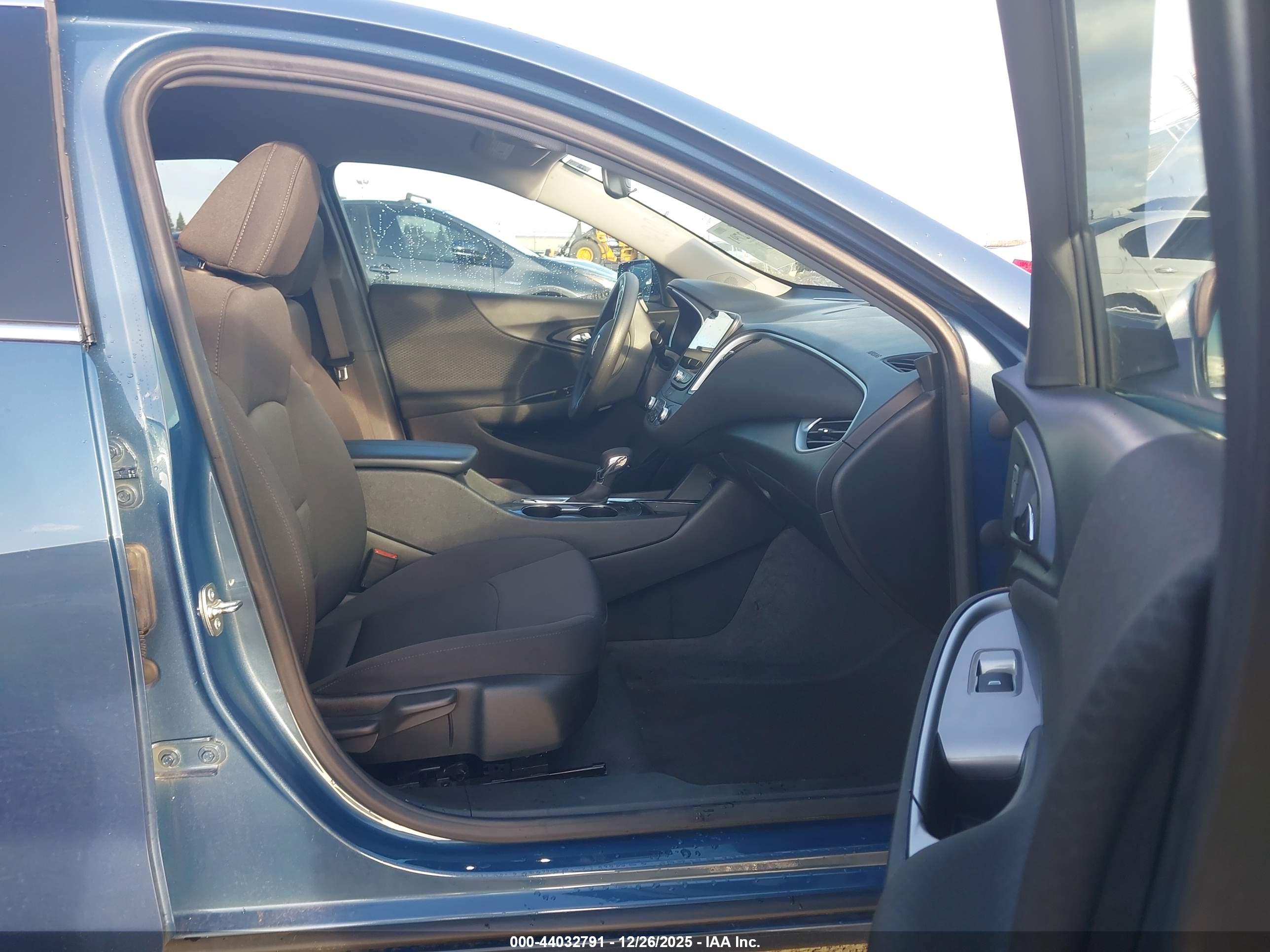 CHEVROLET MALIBU image 5