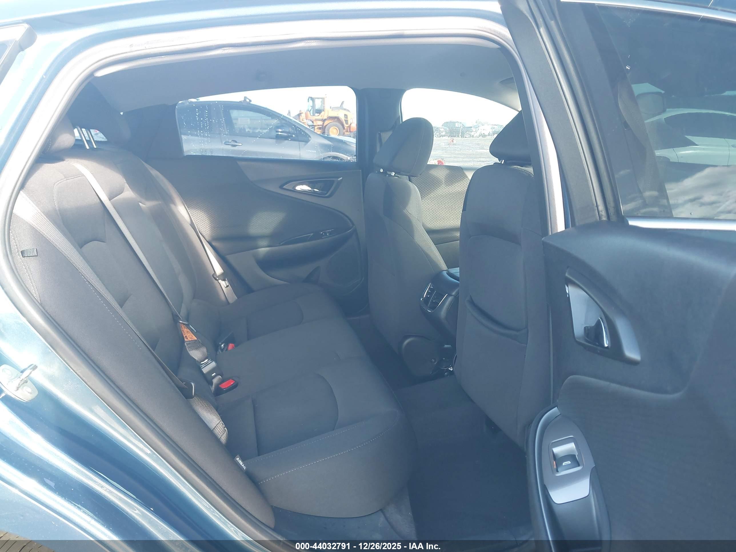 CHEVROLET MALIBU image 8