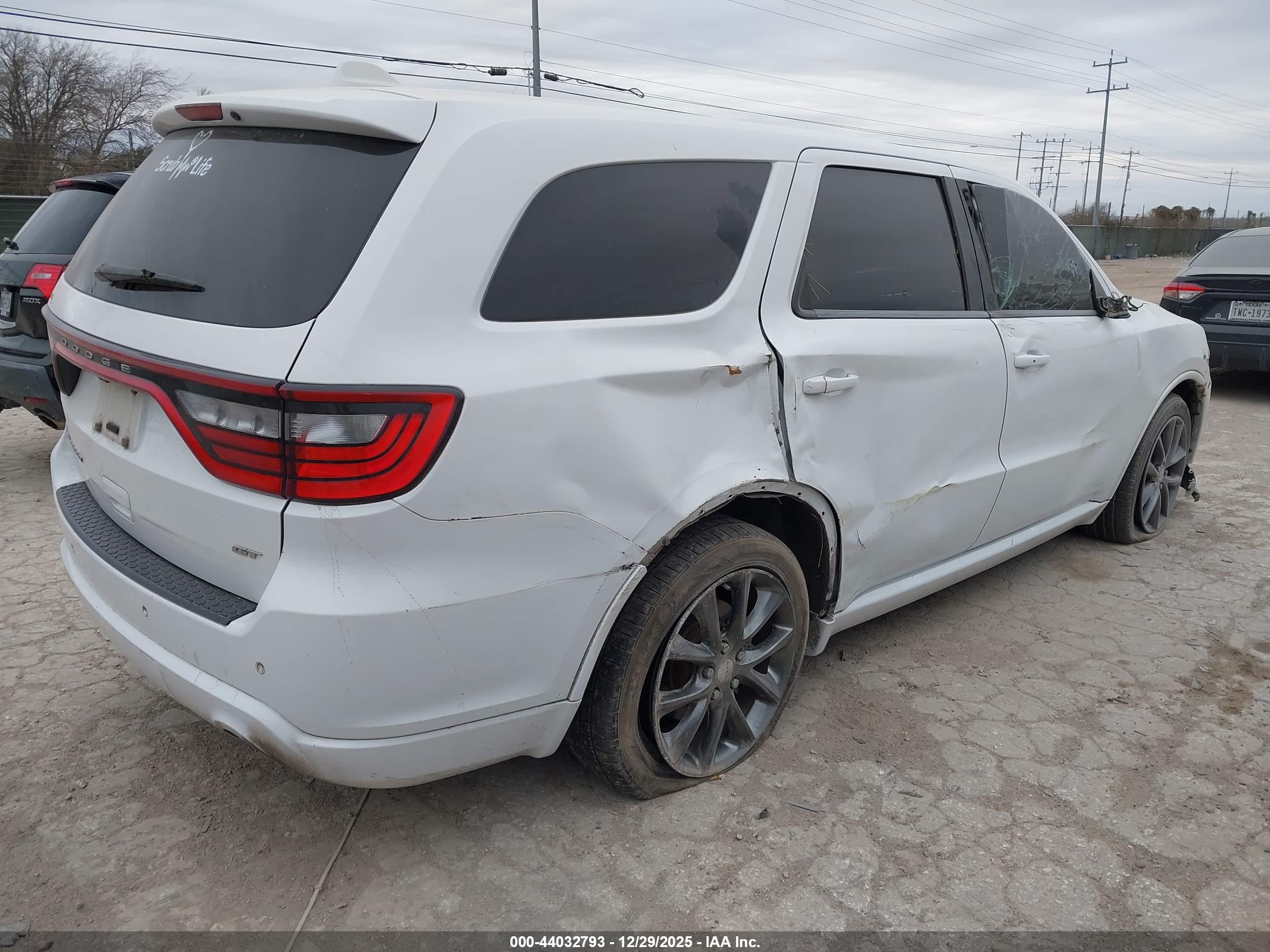 DODGE DURANGO image 4
