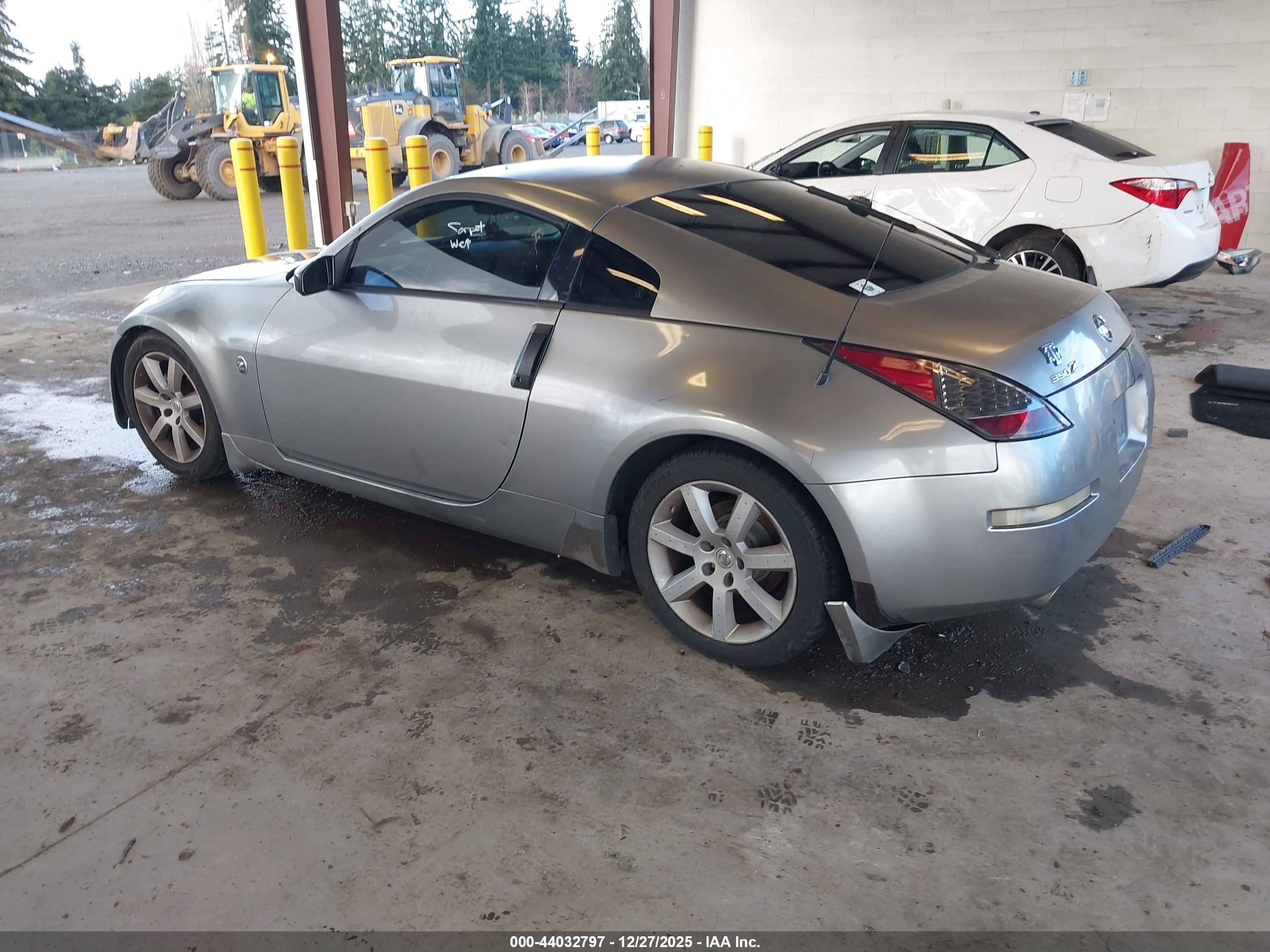 NISSAN 350Z image 3