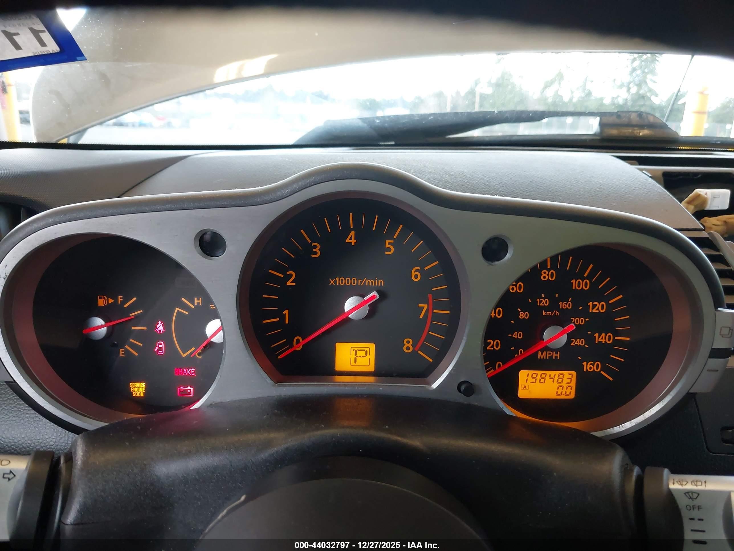 NISSAN 350Z image 7