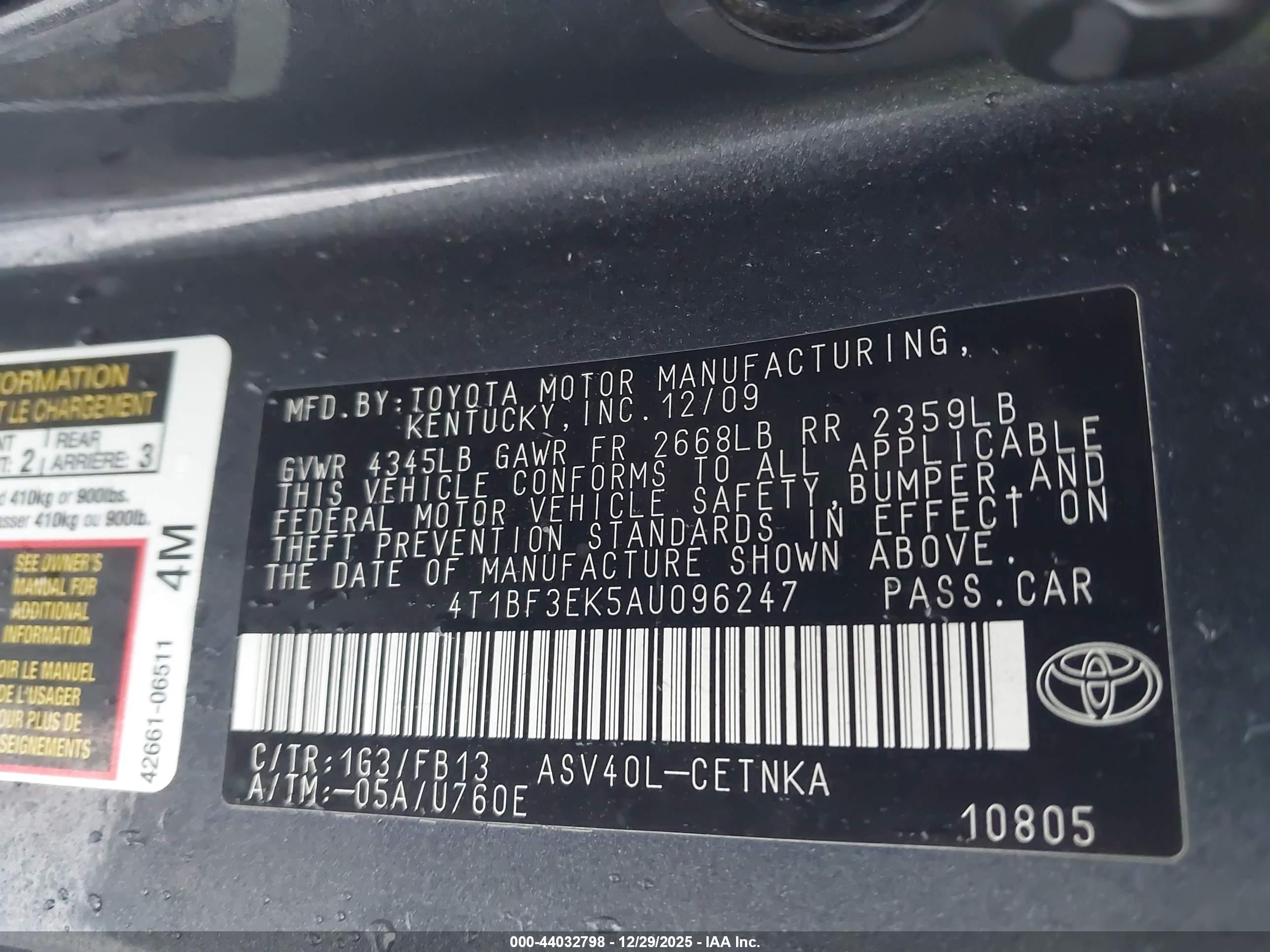 TOYOTA CAMRY image 9