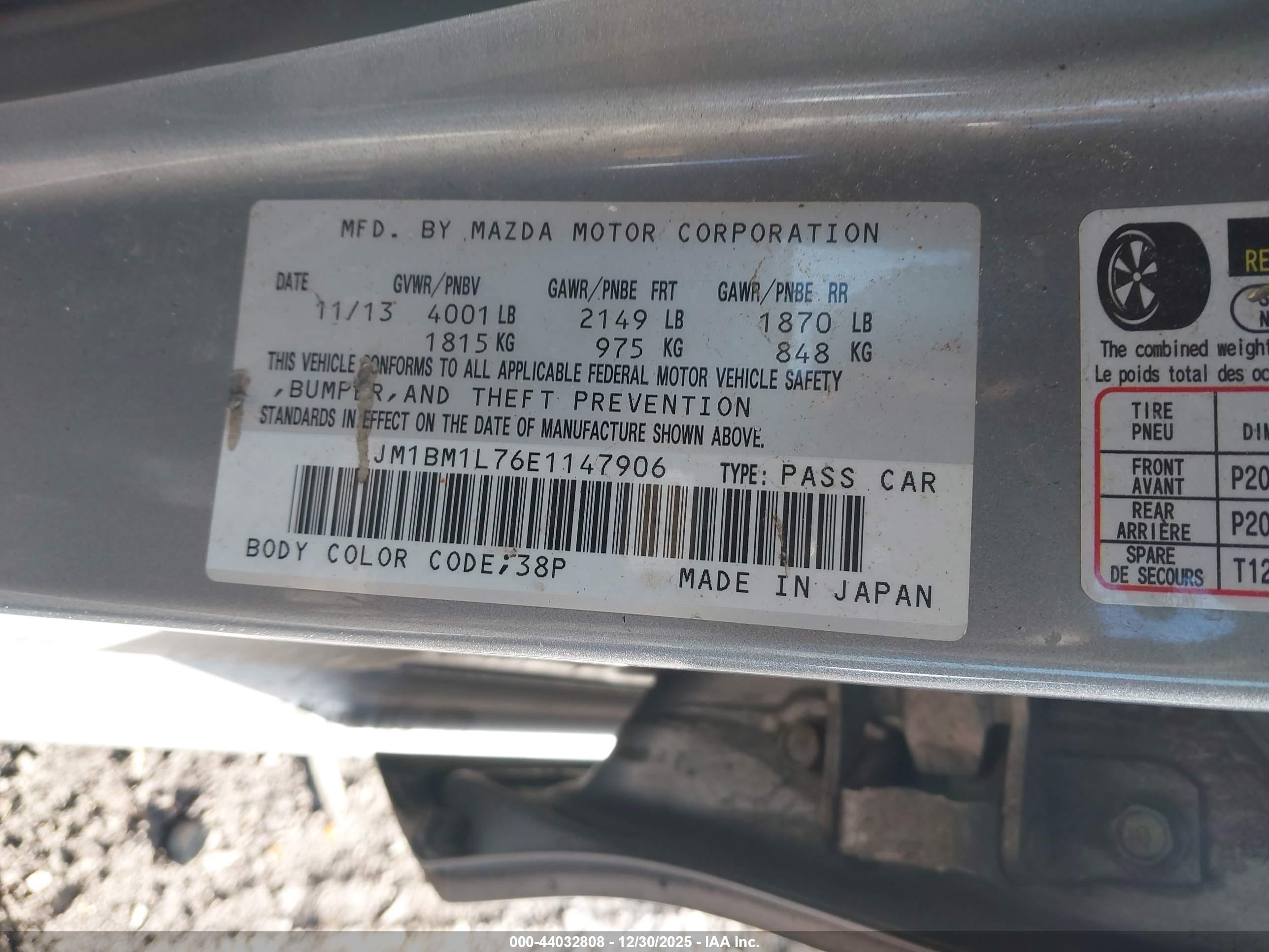 MAZDA MAZDA3 image 9
