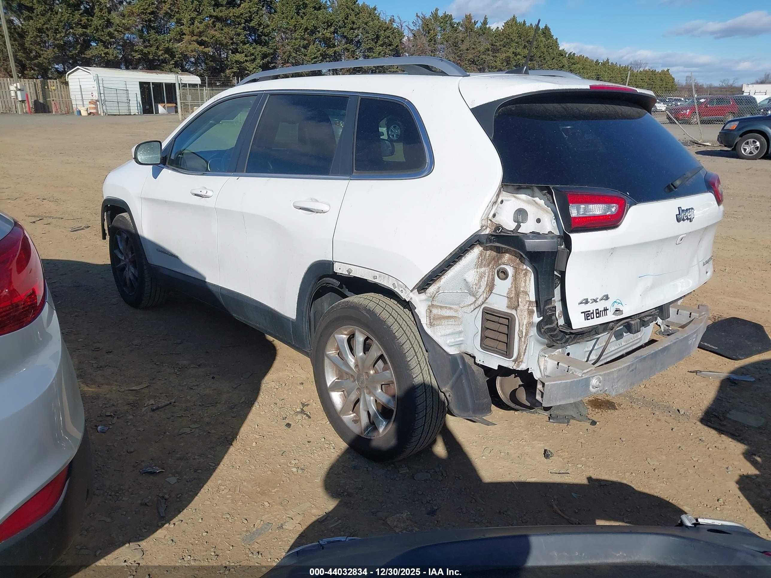 JEEP CHEROKEE image 3