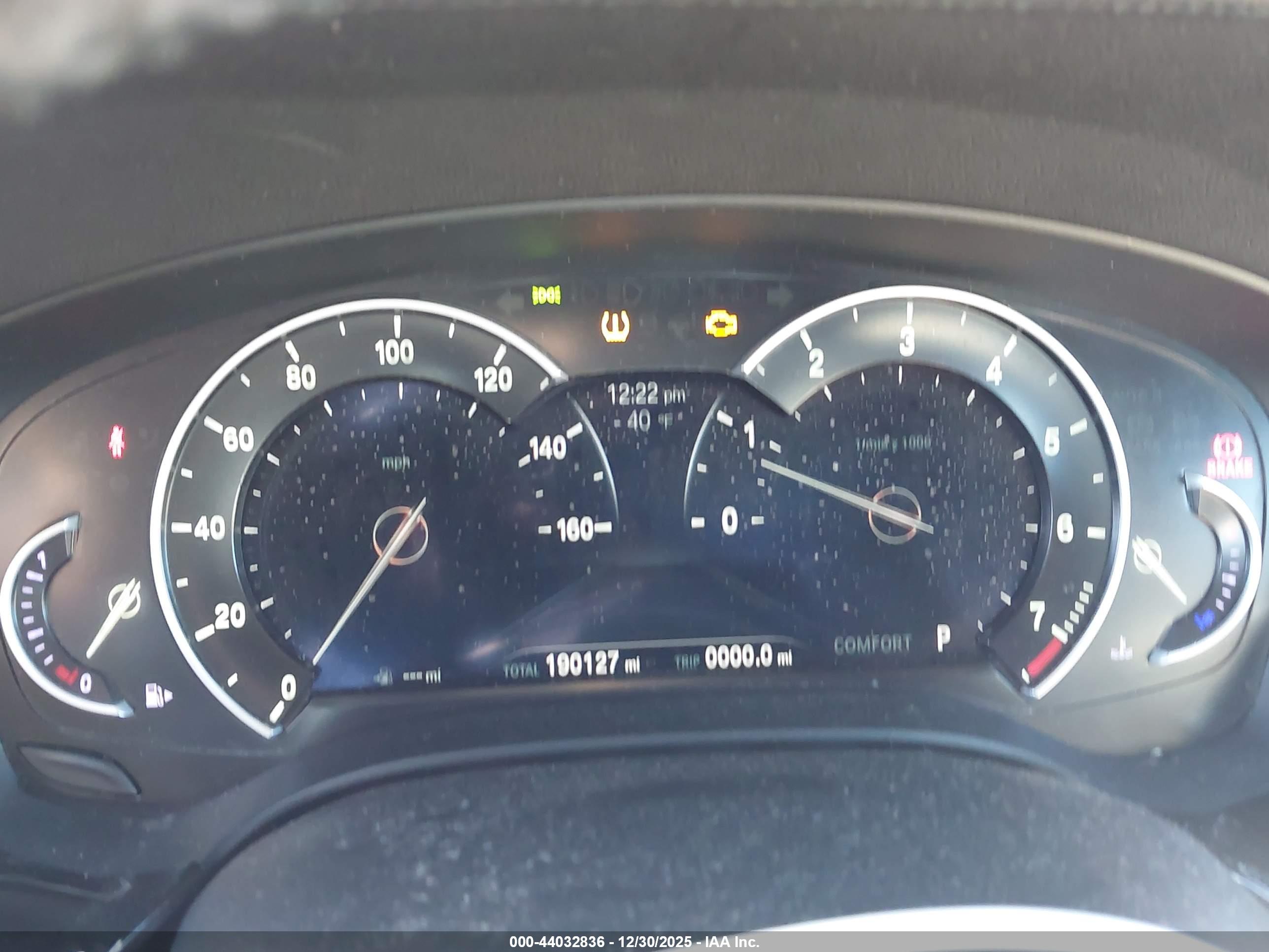 BMW 530I image 7