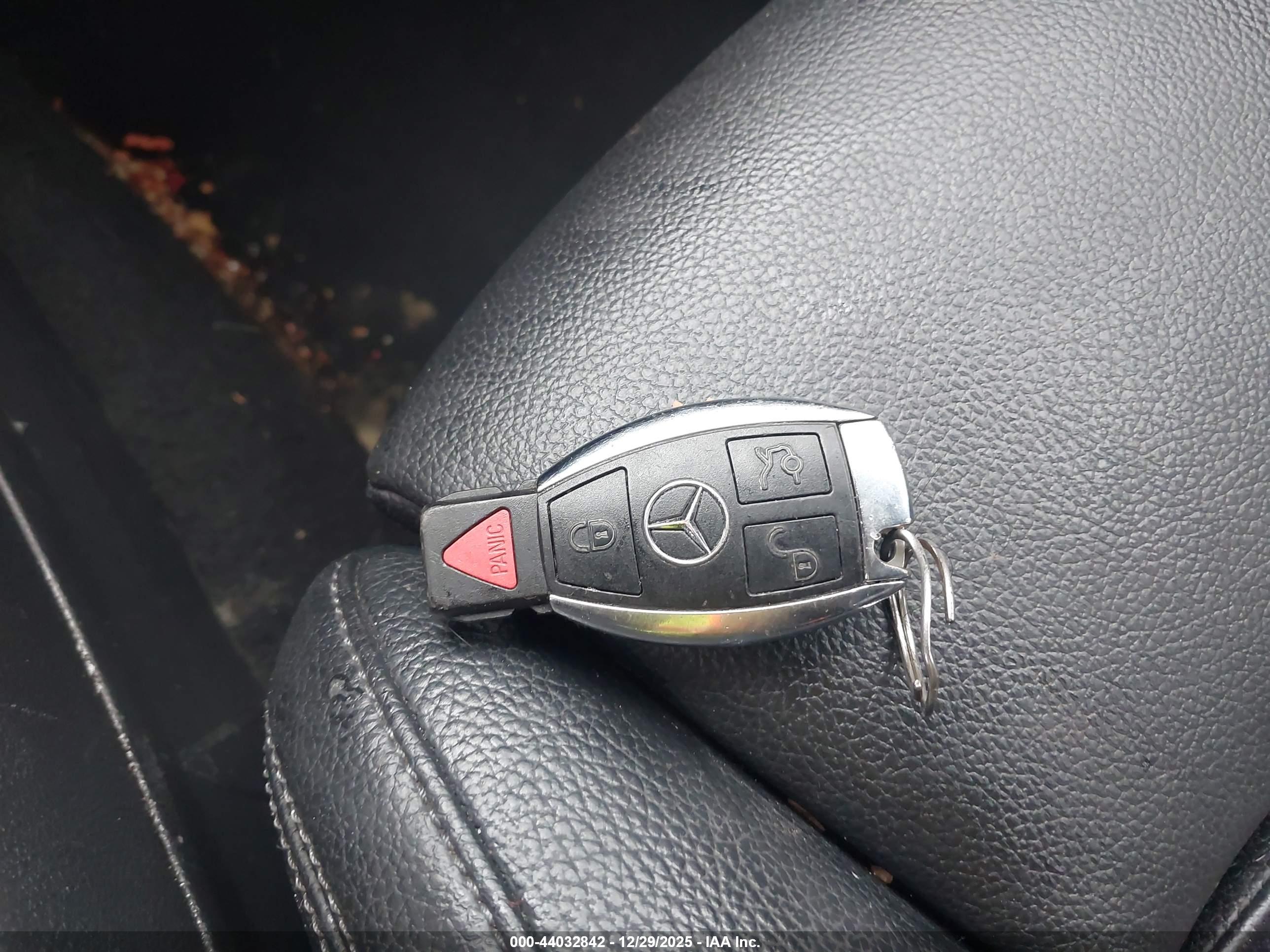 MERCEDES-BENZ CLA image 11