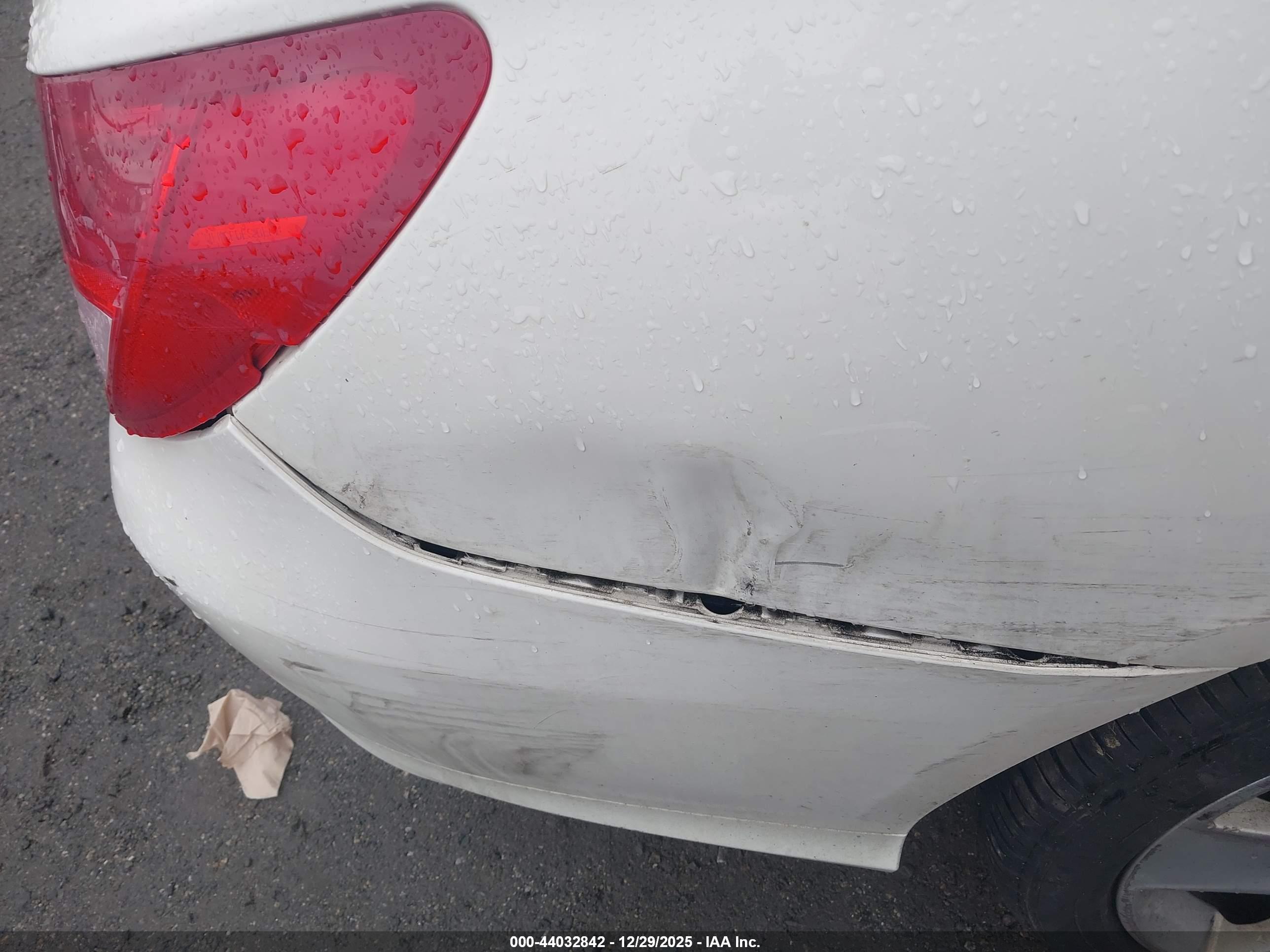 MERCEDES-BENZ CLA image 6