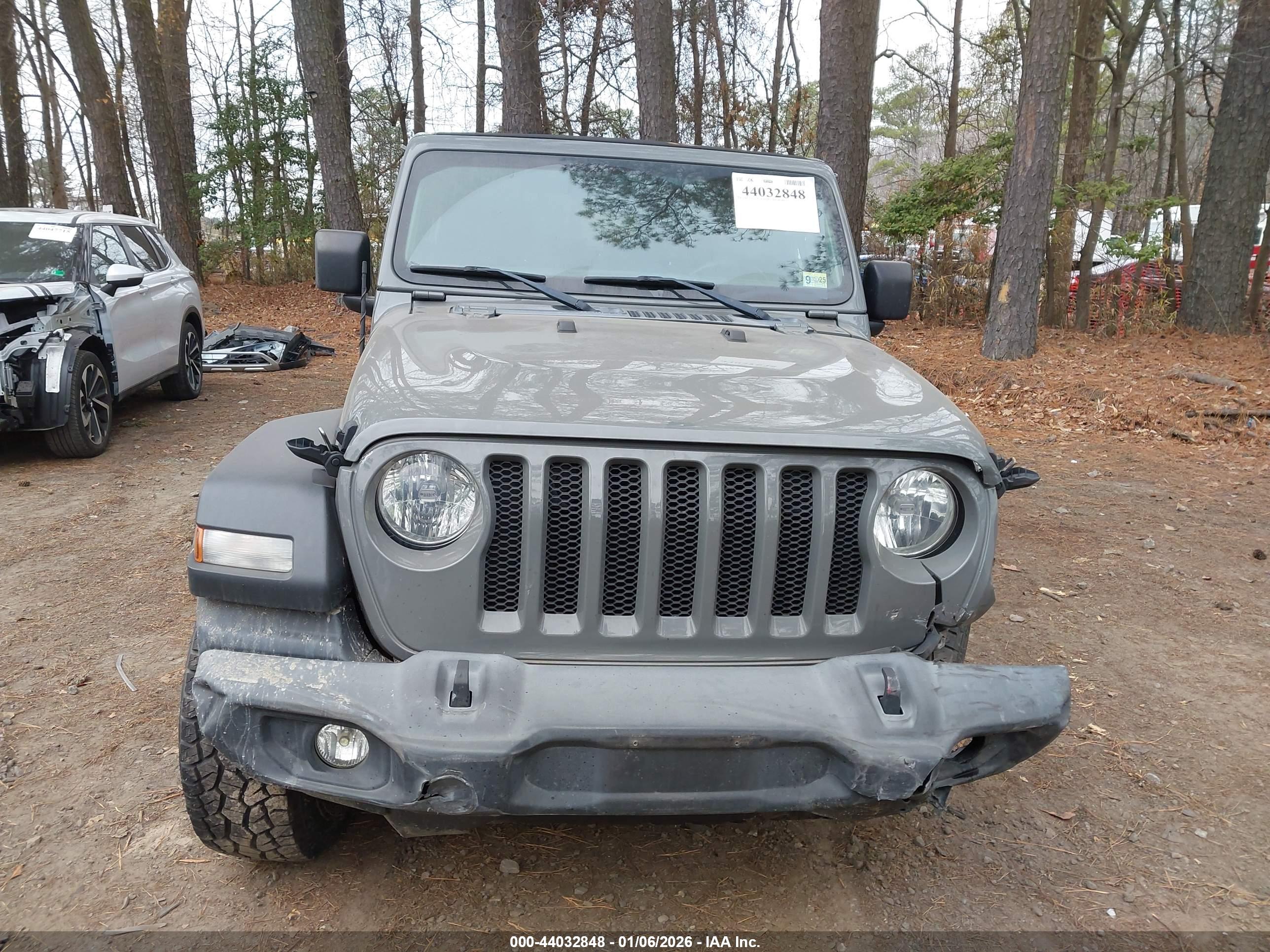 JEEP WRANGLER image 6