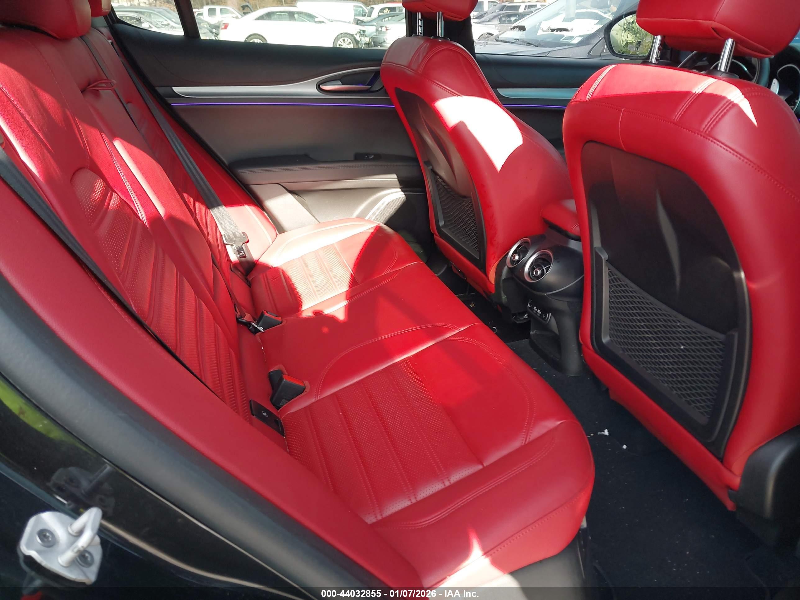 ALFA ROMEO image 8