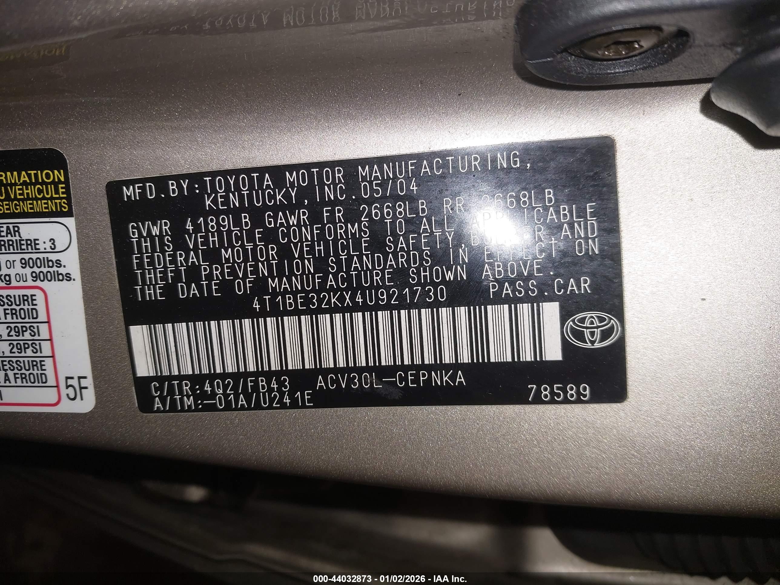 TOYOTA CAMRY image 9