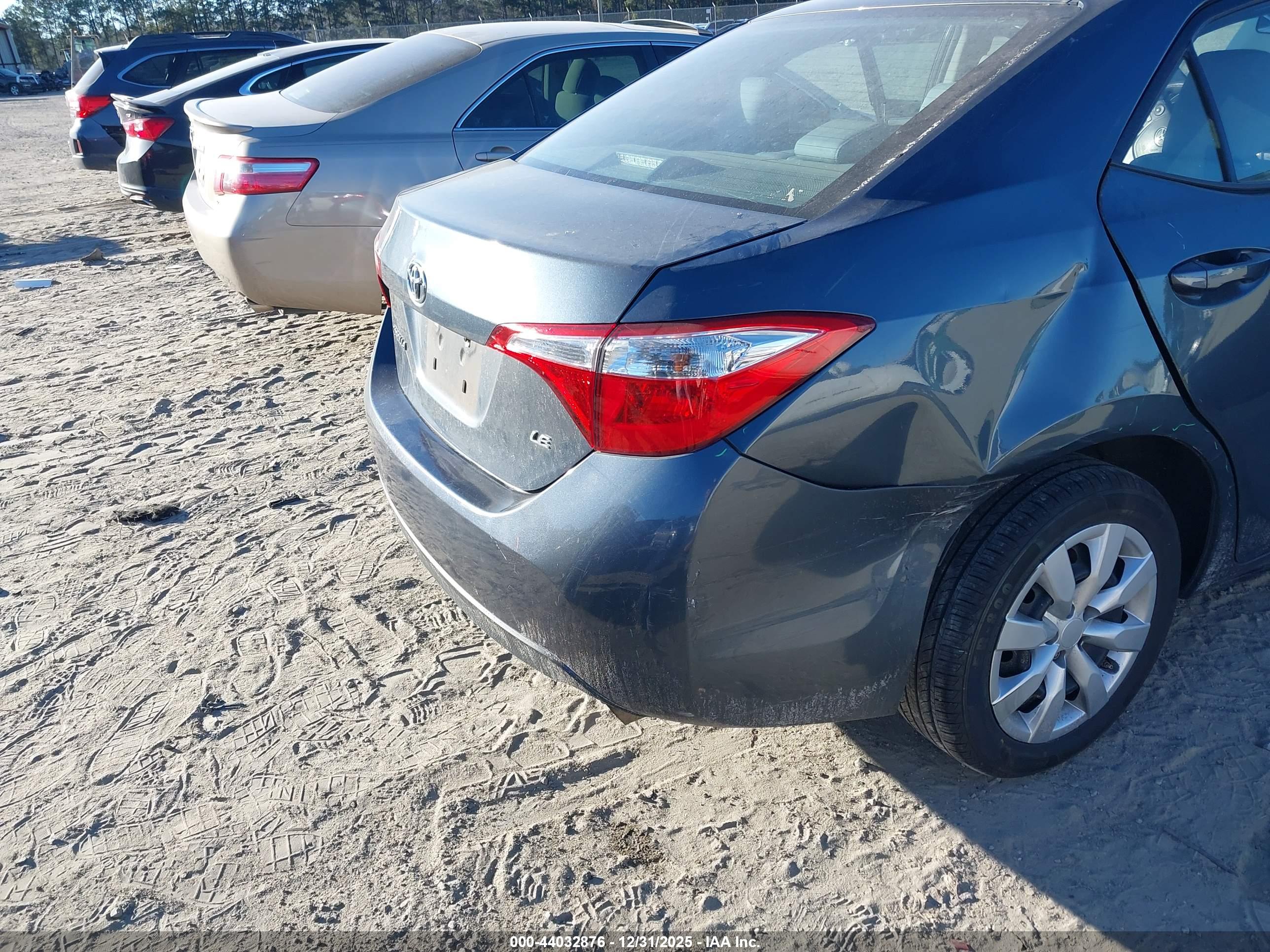 TOYOTA COROLLA image 6