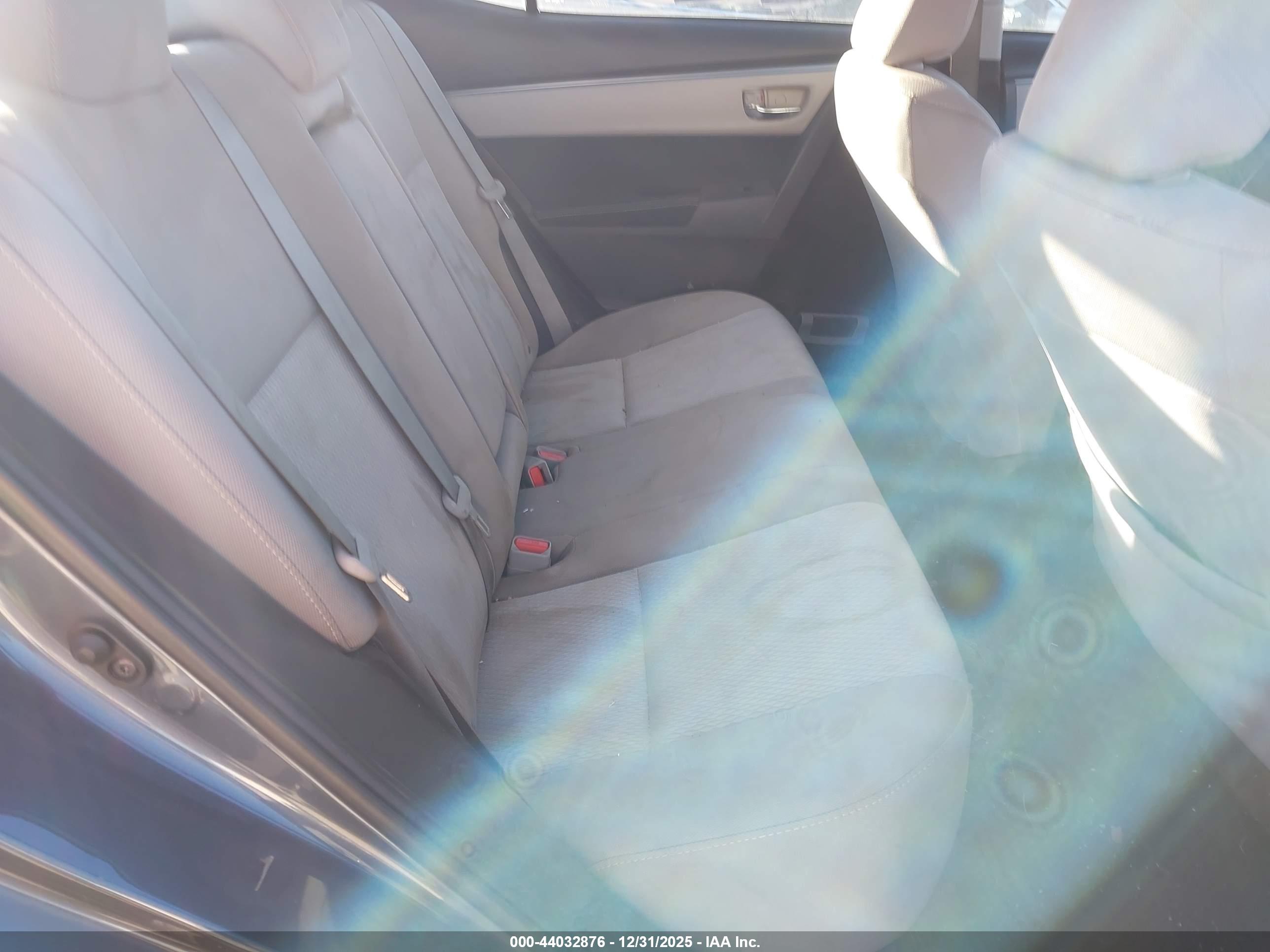 TOYOTA COROLLA image 8