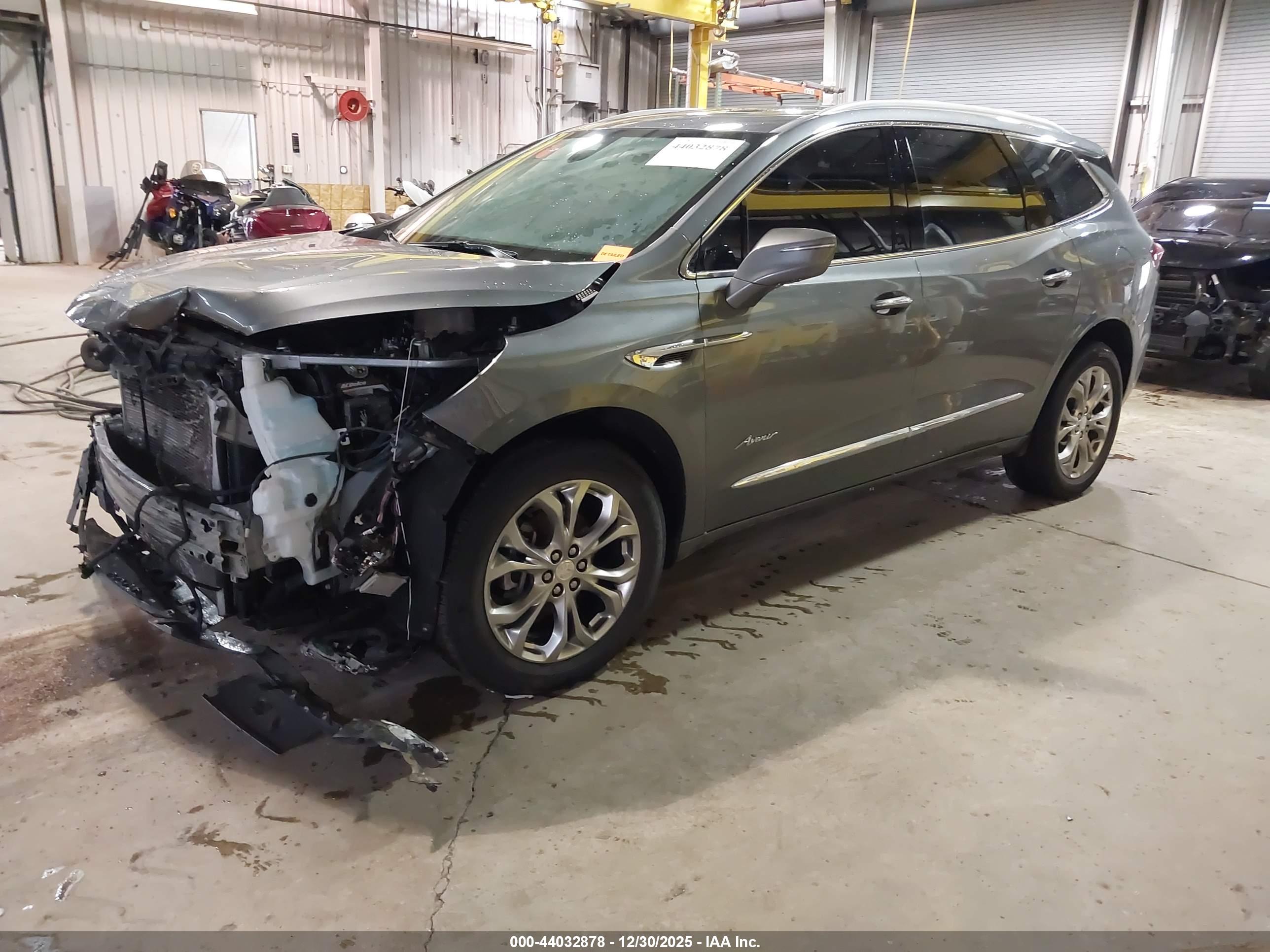 BUICK ENCLAVE image 2