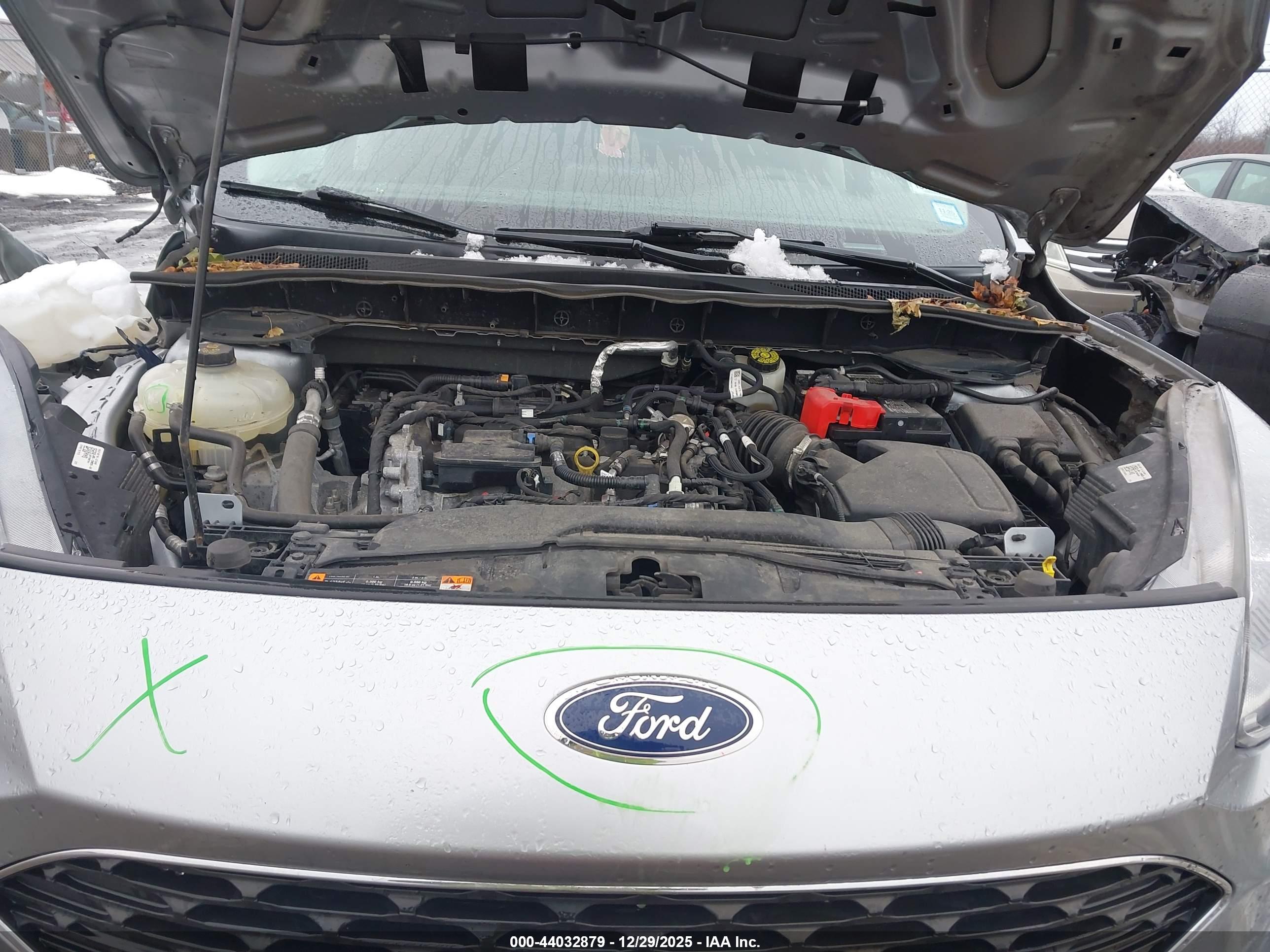FORD ESCAPE image 10