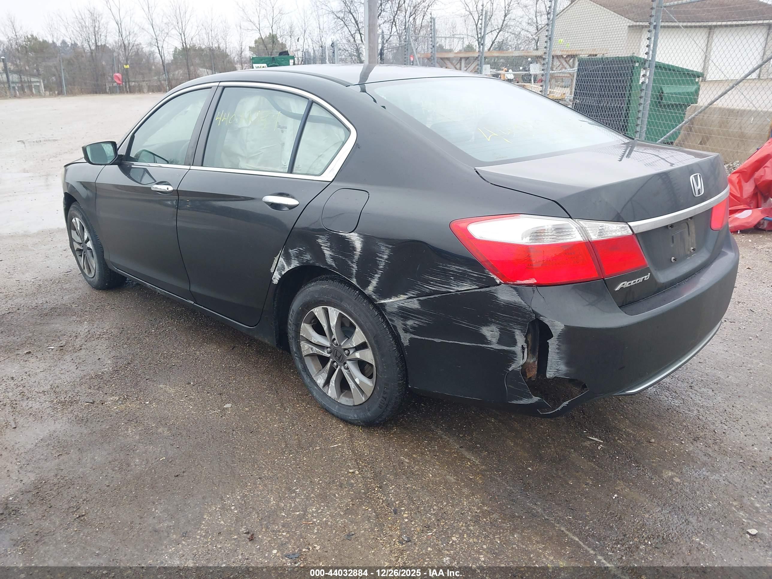 HONDA ACCORD image 3