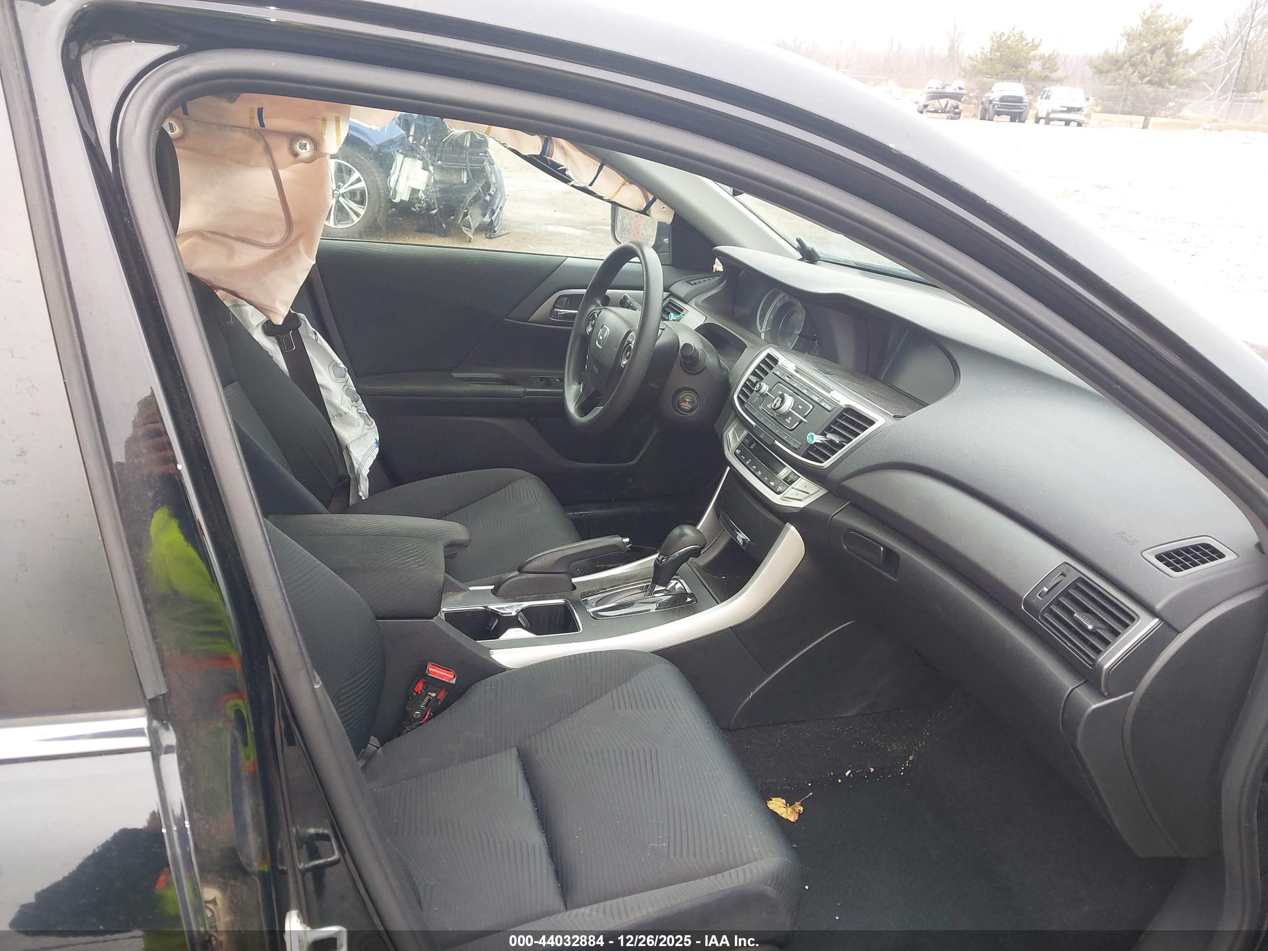 HONDA ACCORD image 5