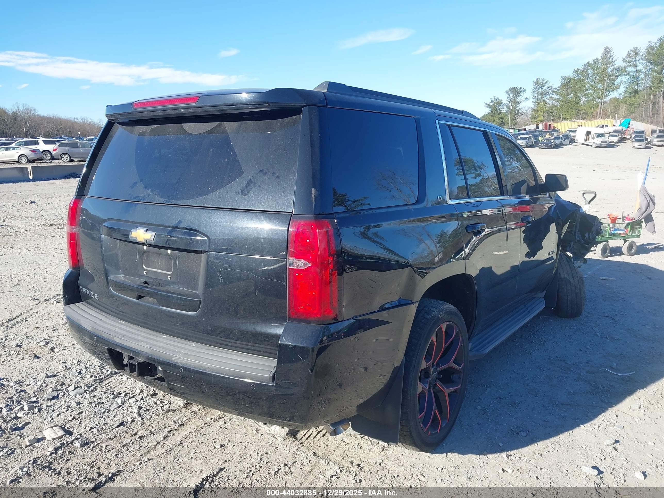 CHEVROLET TAHOE image 4