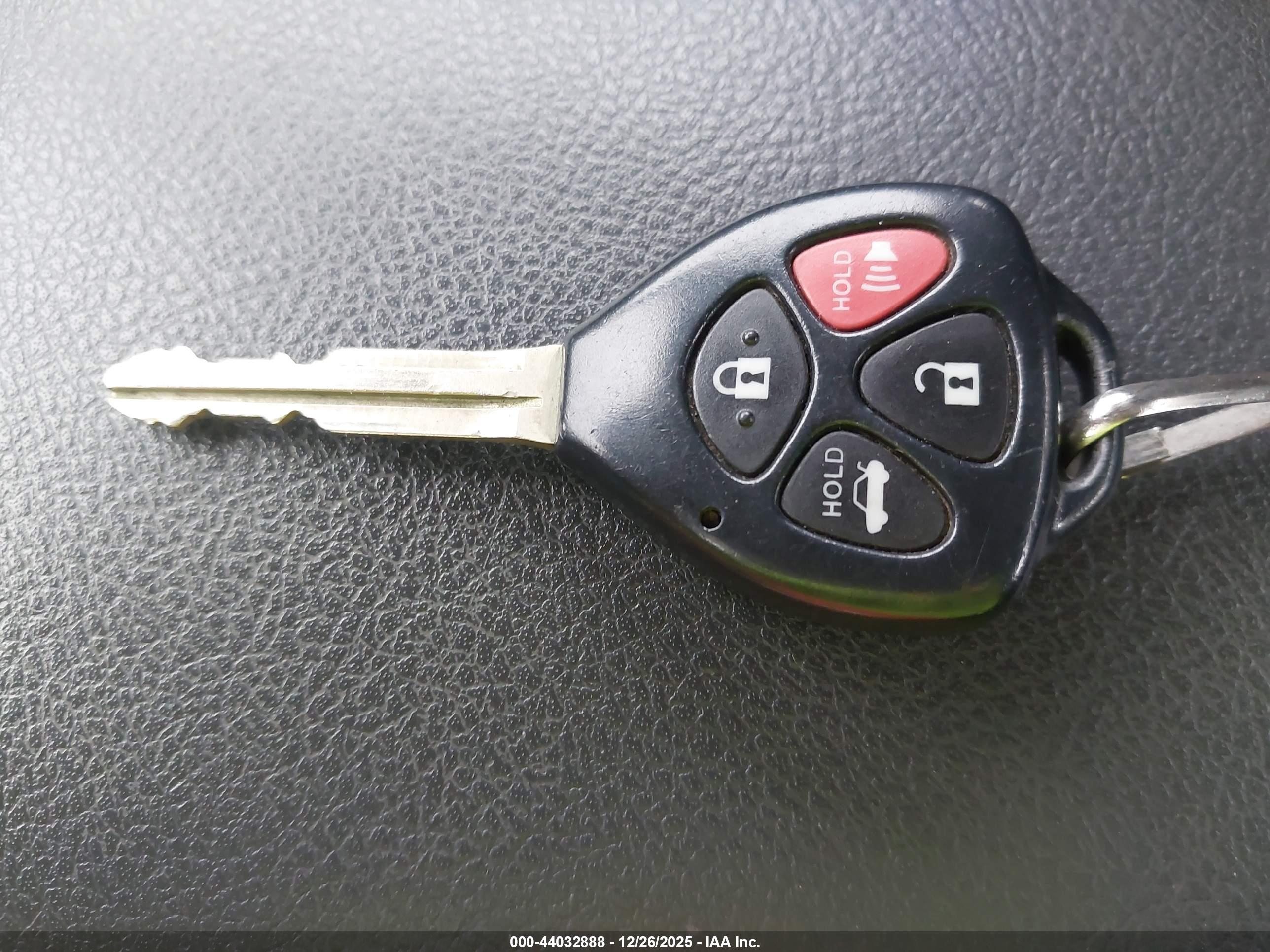 TOYOTA COROLLA image 11