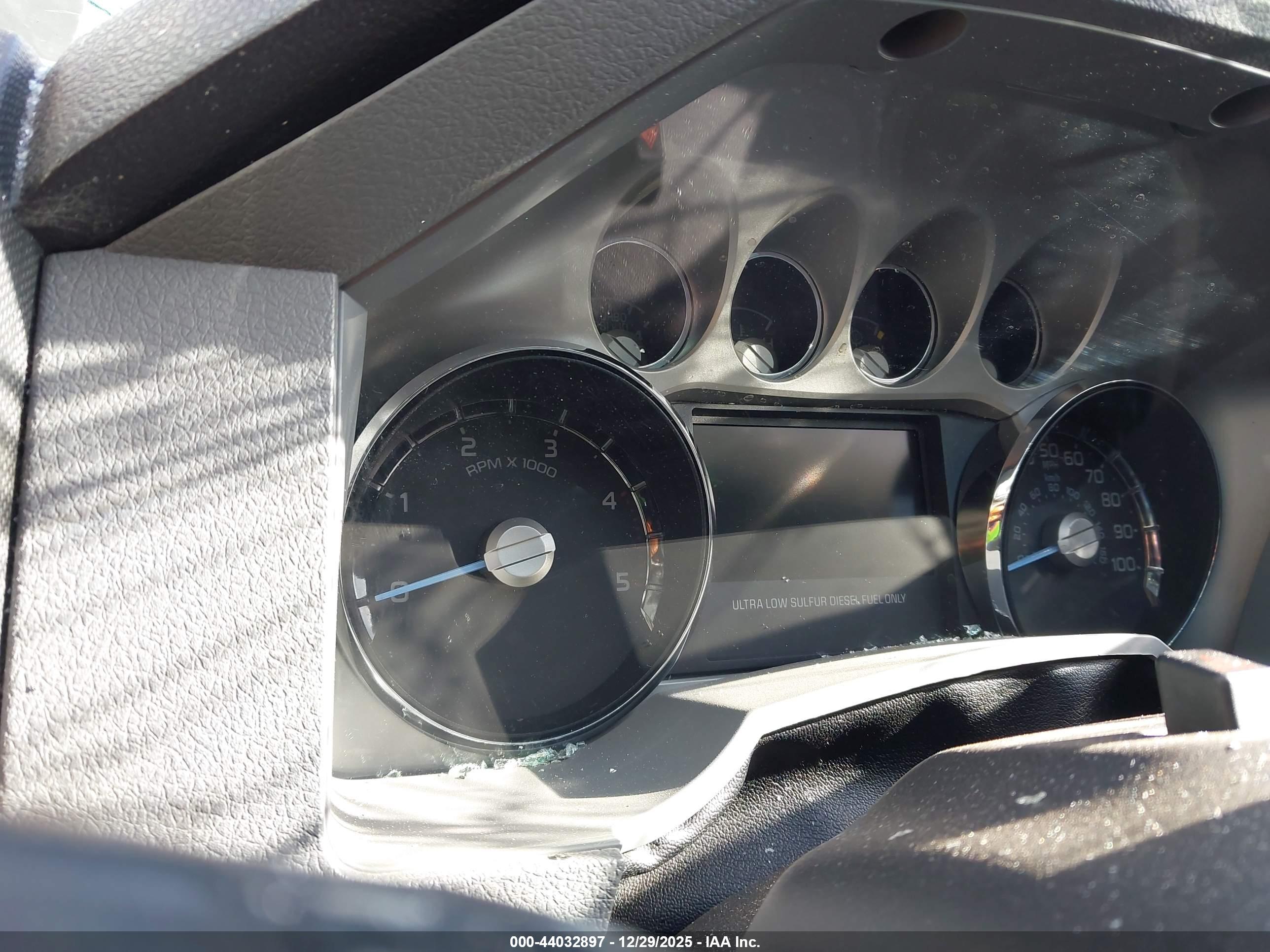 FORD F-250 image 7