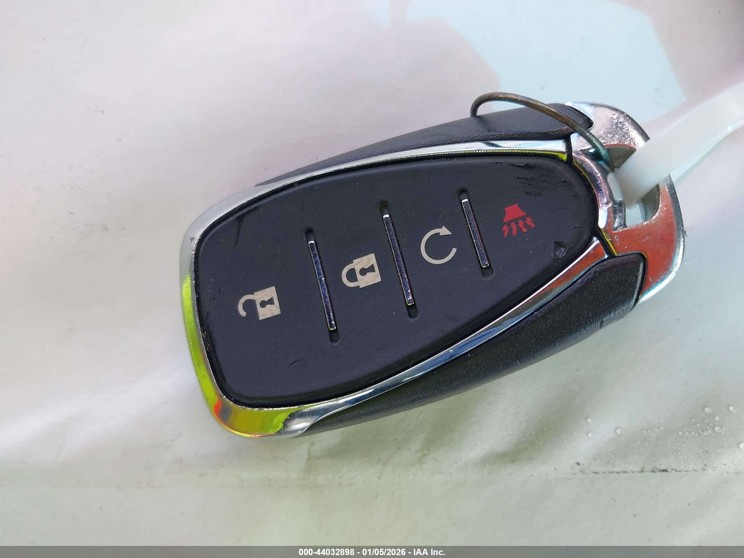 CHEVROLET BOLT image 11