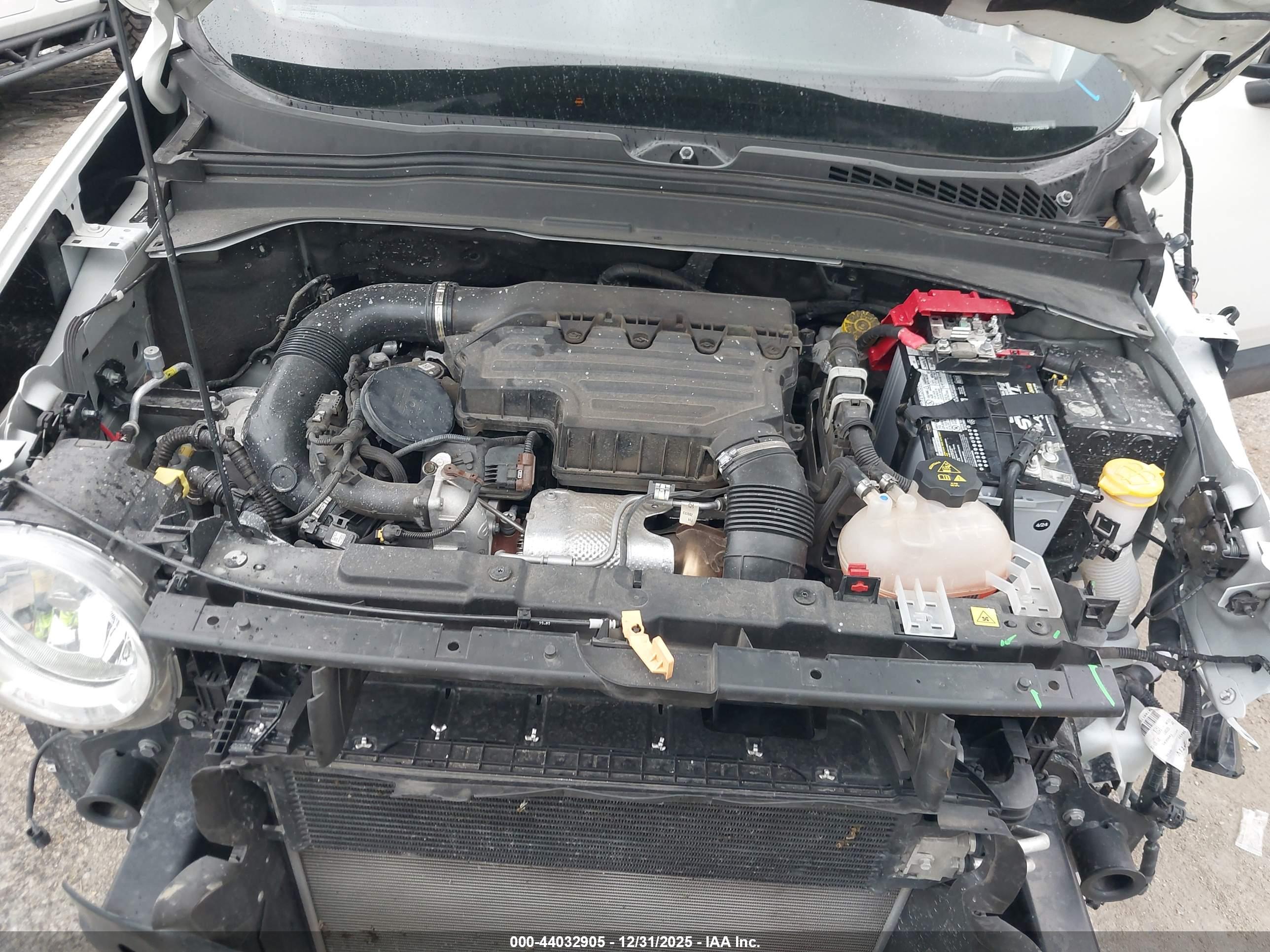 JEEP RENEGADE image 10