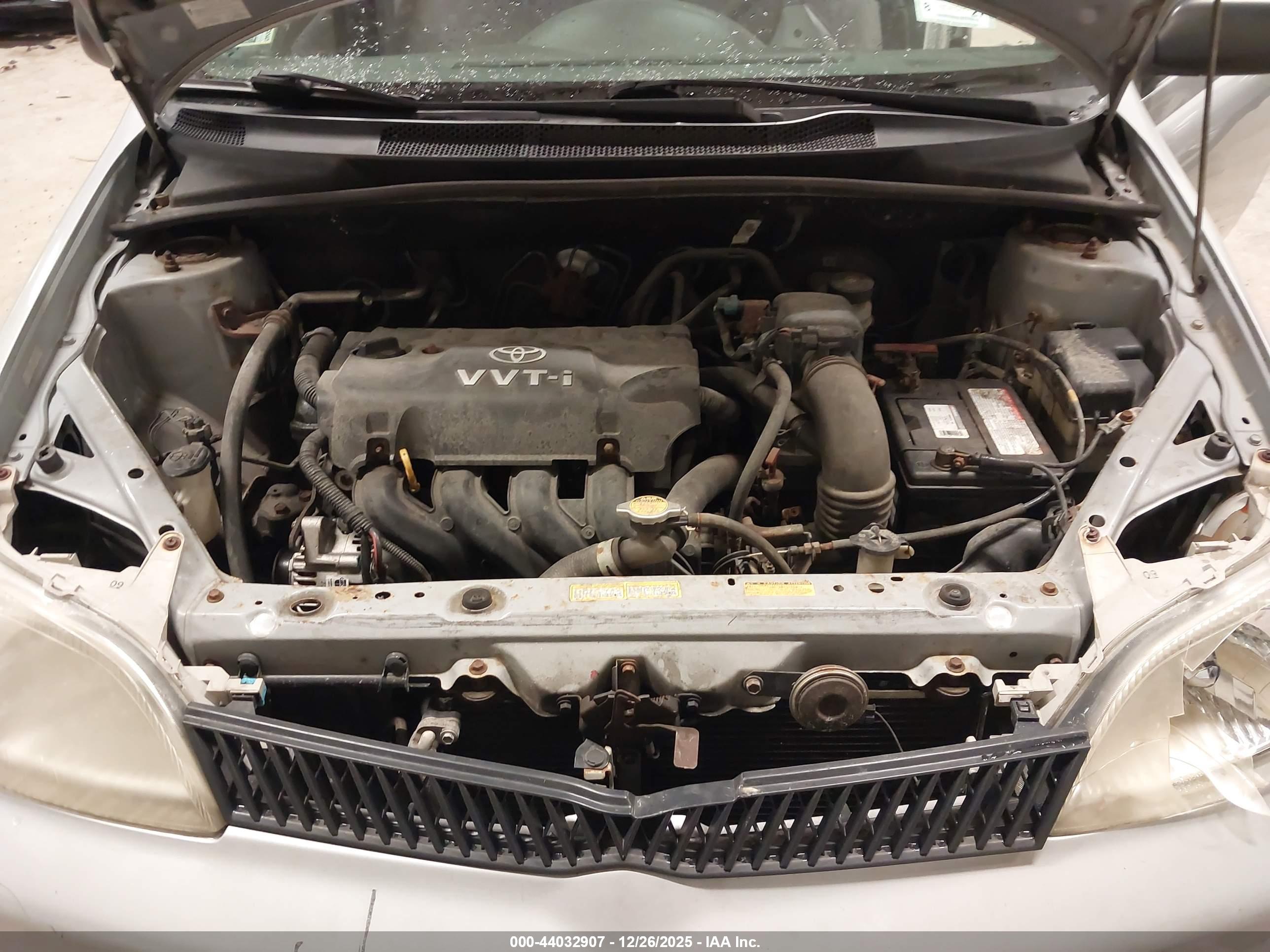 TOYOTA ECHO image 10