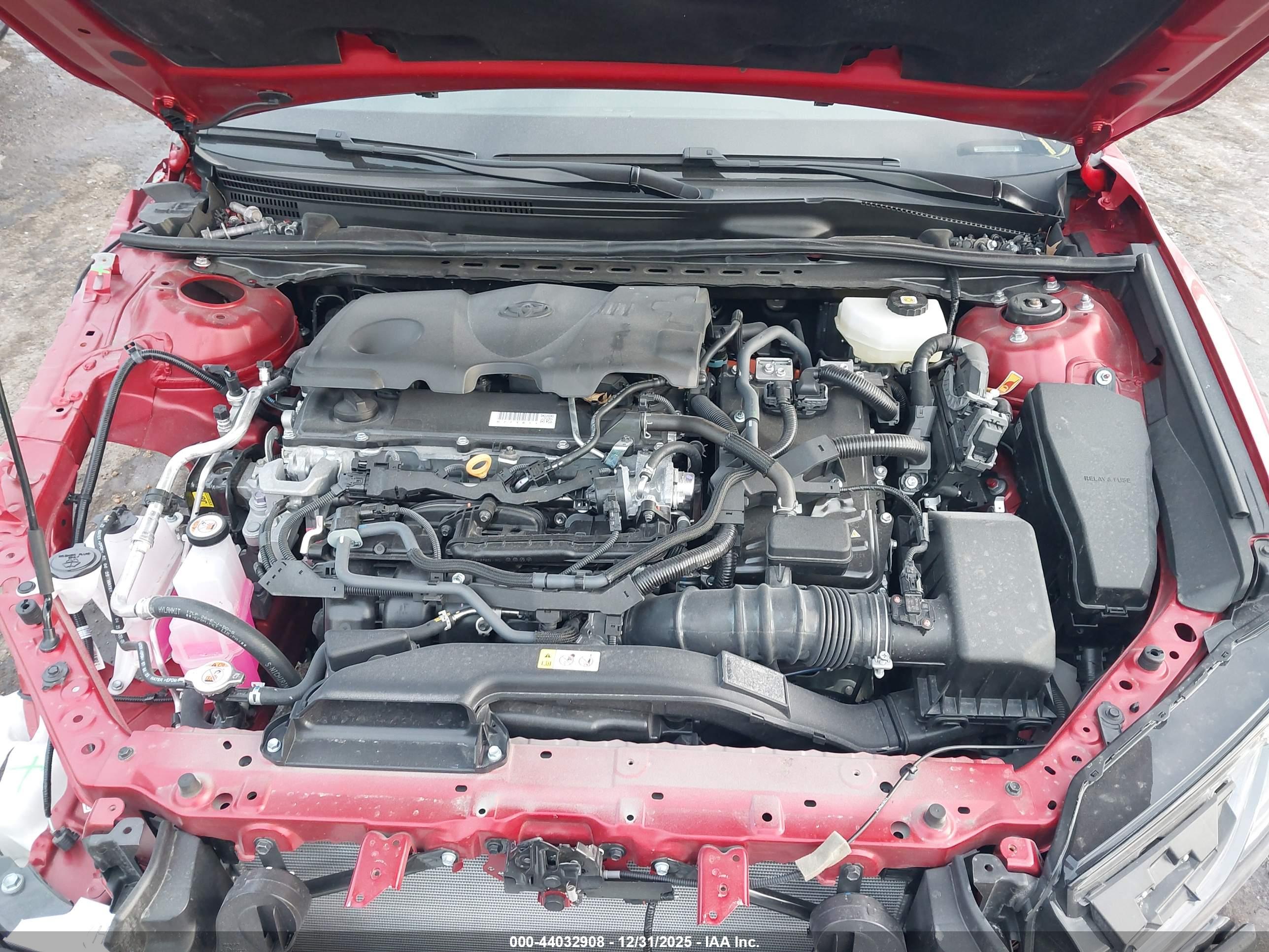 TOYOTA CAMRY image 10