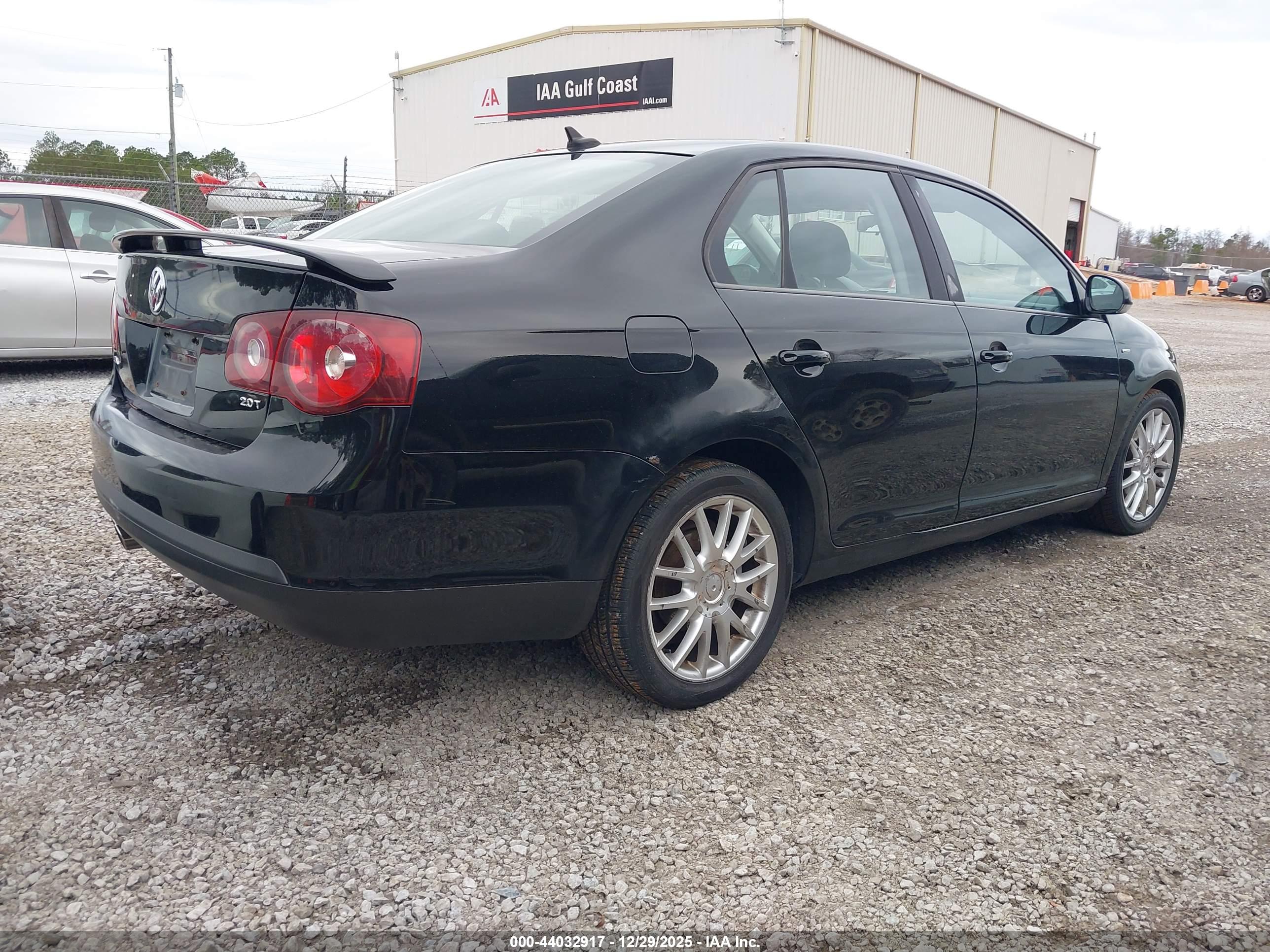 VOLKSWAGEN JETTA image 4