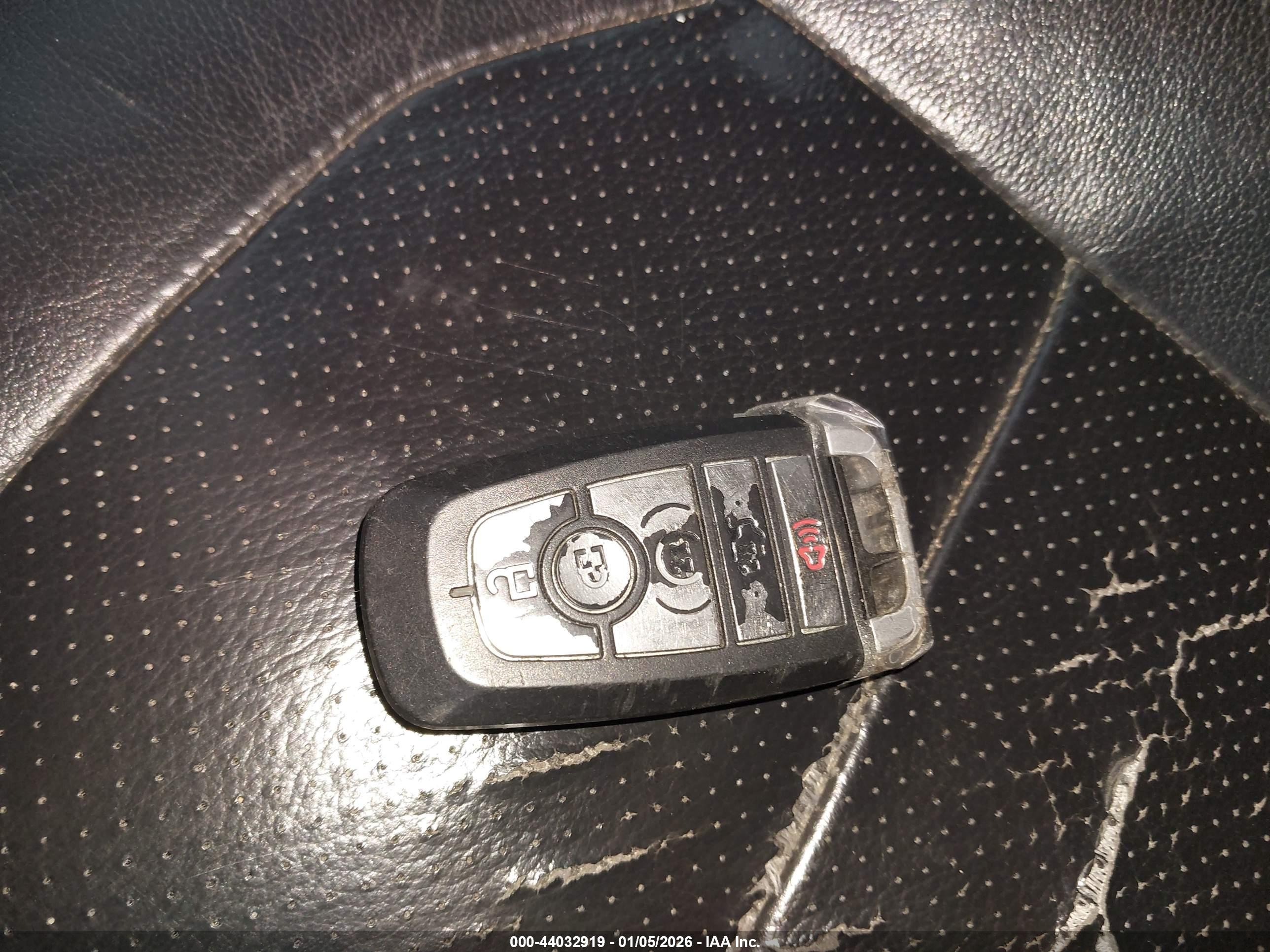 FORD EXPLORER image 11