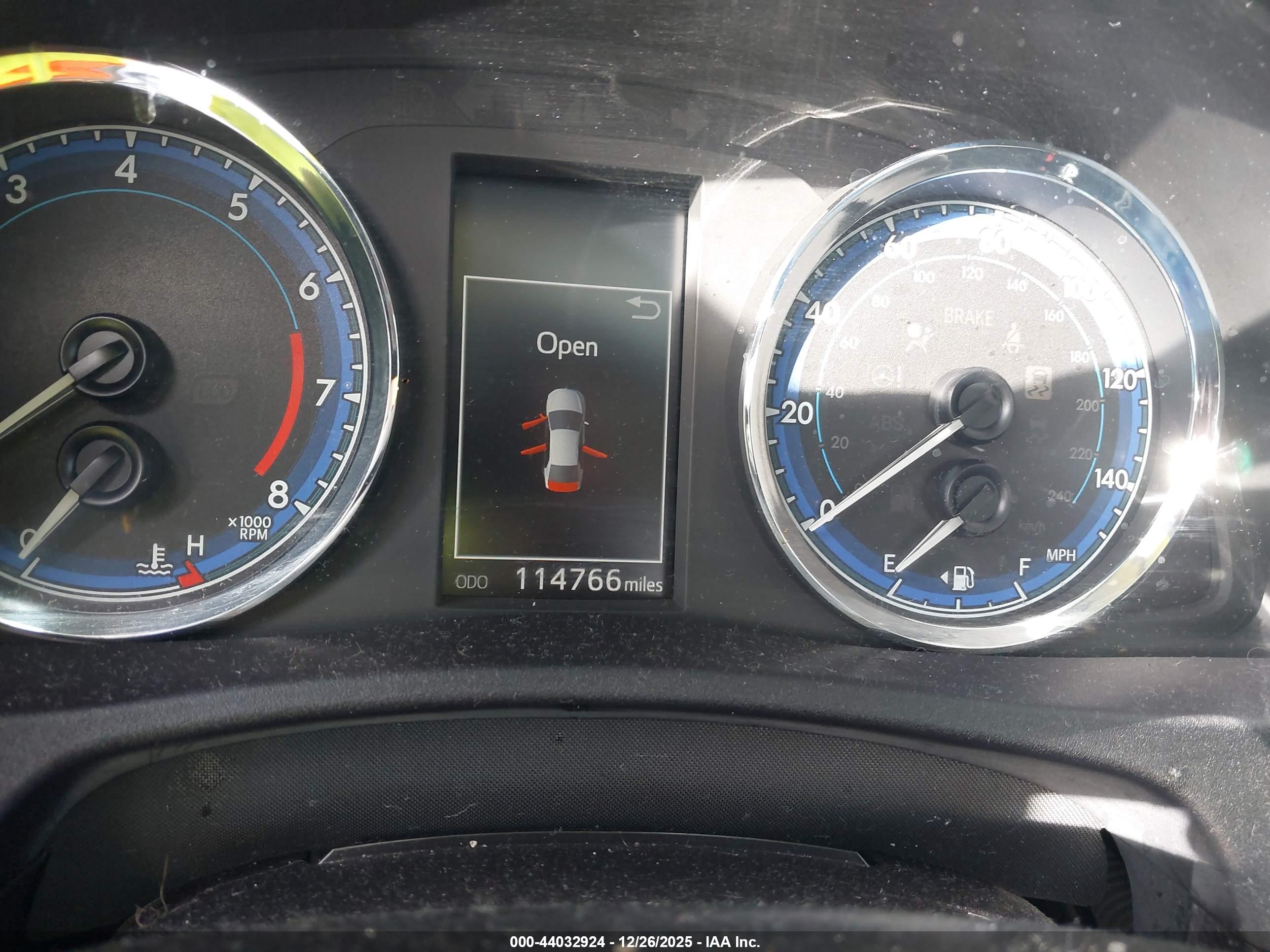 TOYOTA COROLLA image 7