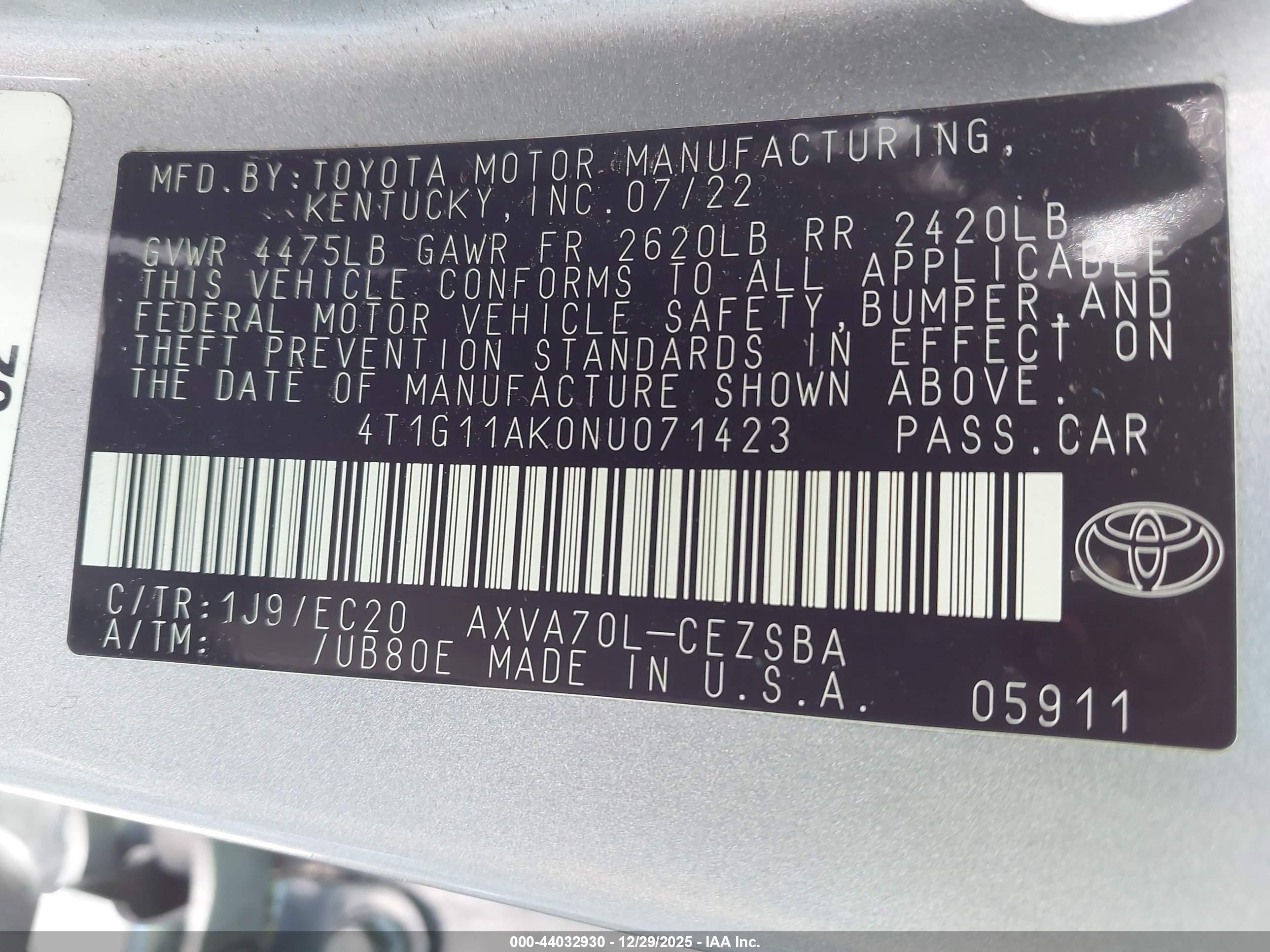 TOYOTA CAMRY image 9