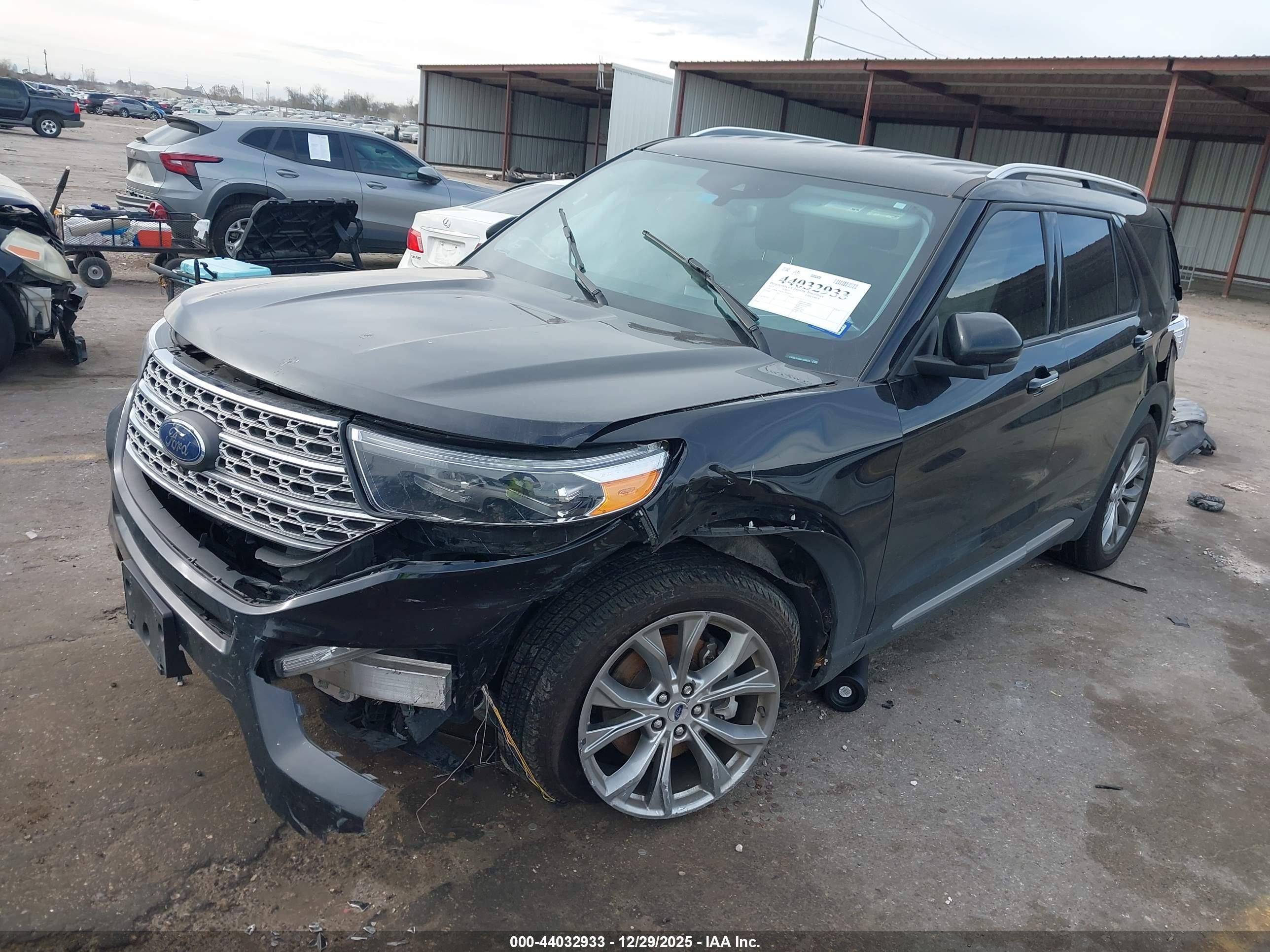 FORD EXPLORER image 2
