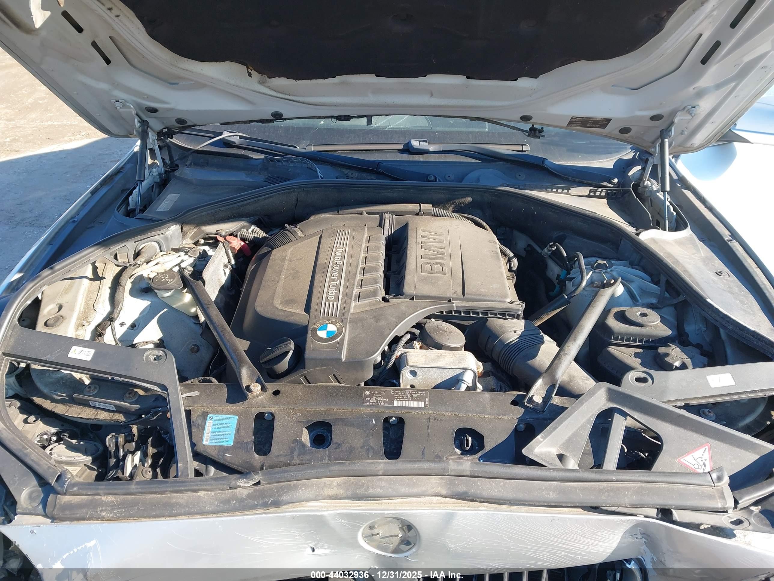 BMW 535I image 10