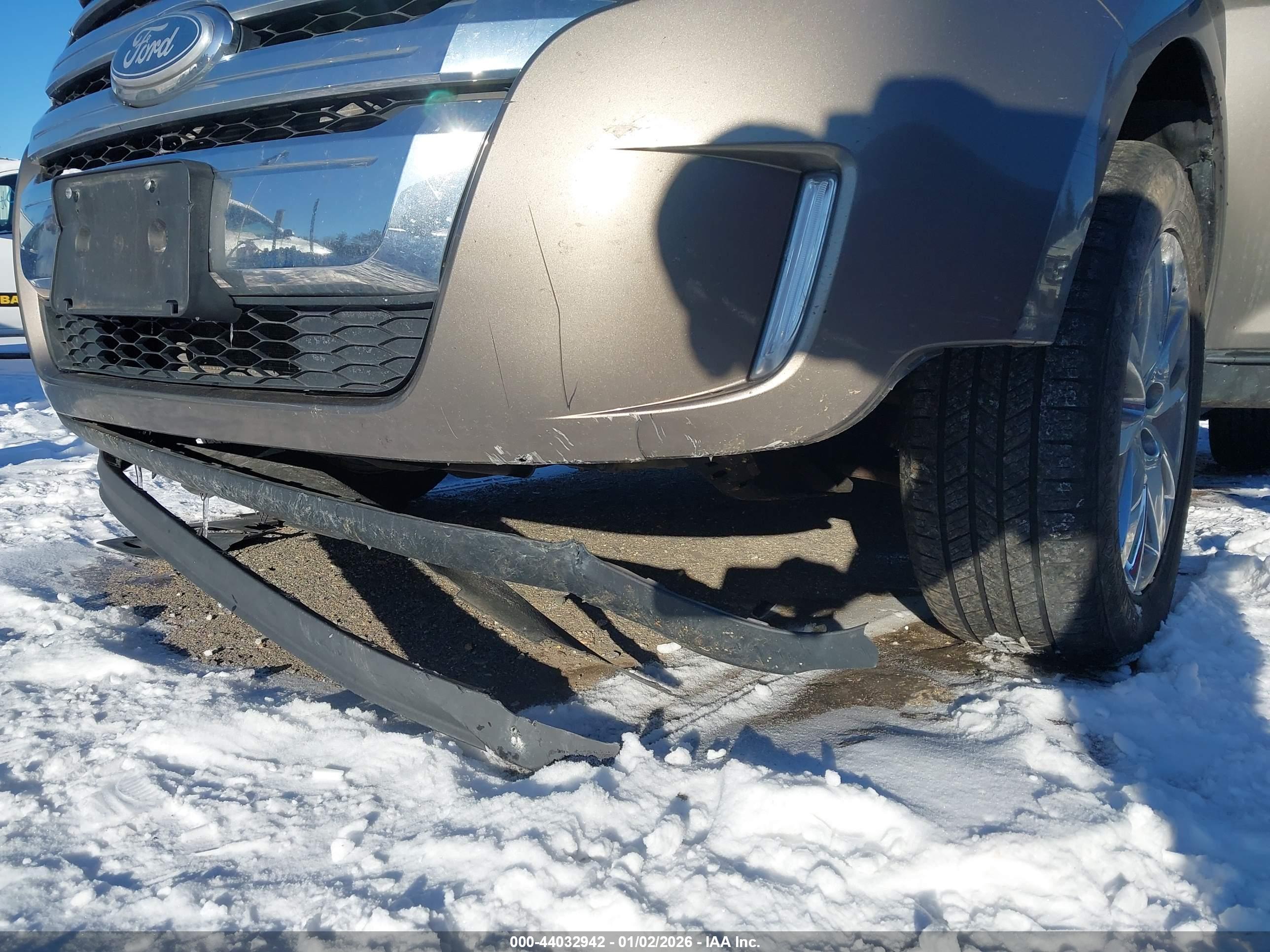 FORD EDGE image 6