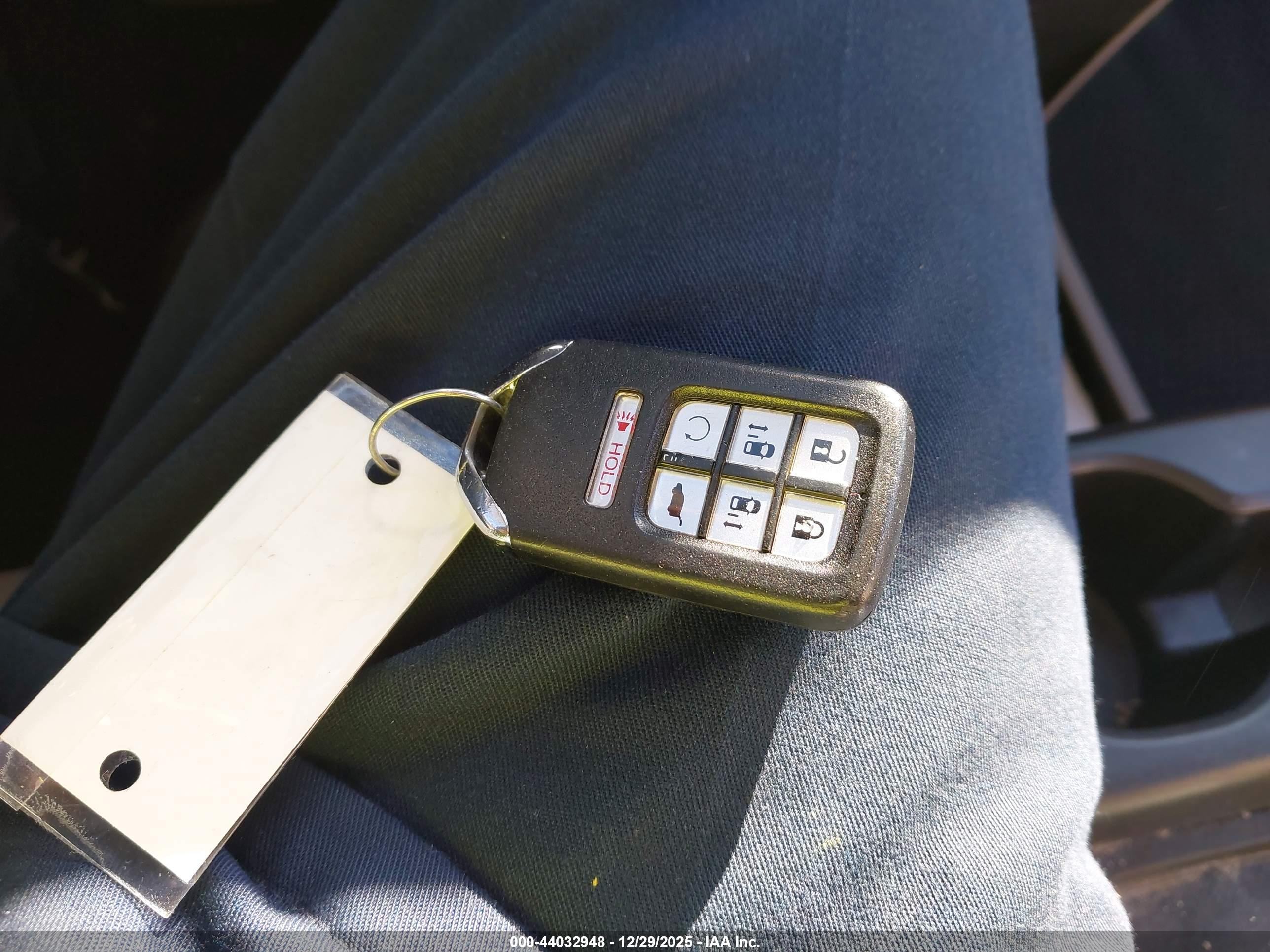 HONDA ODYSSEY image 11