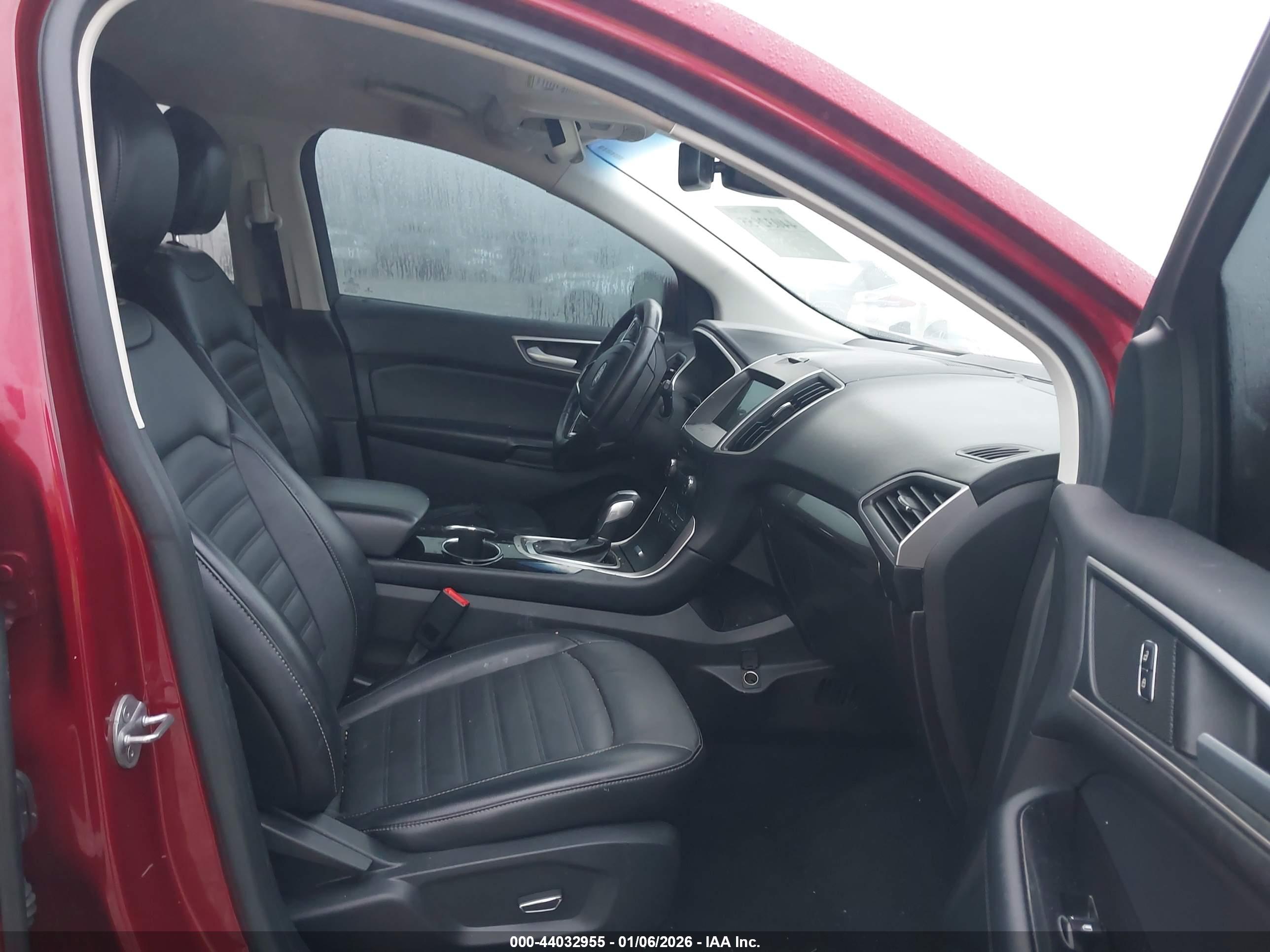 FORD EDGE image 5