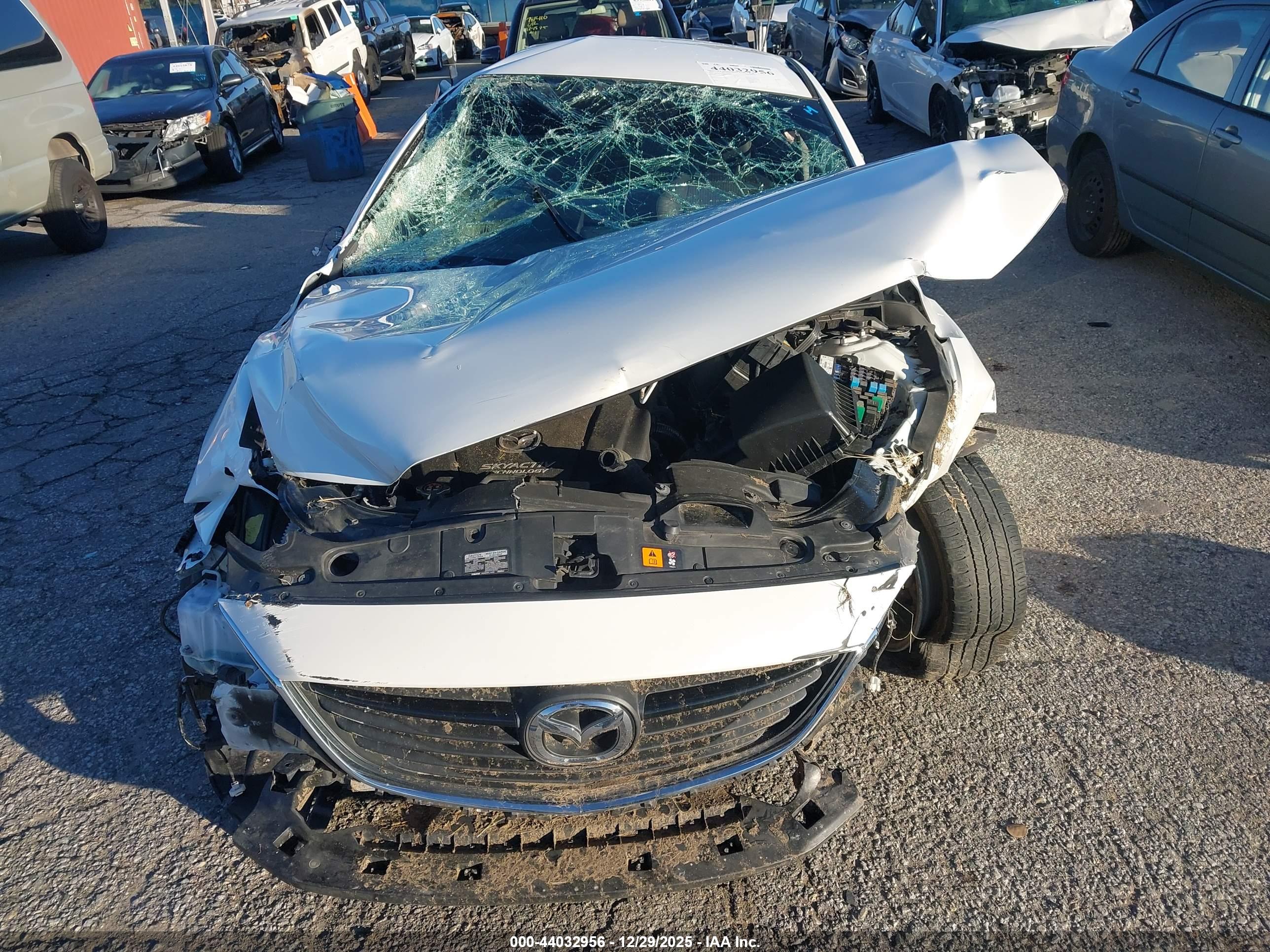 MAZDA MAZDA6 image 6
