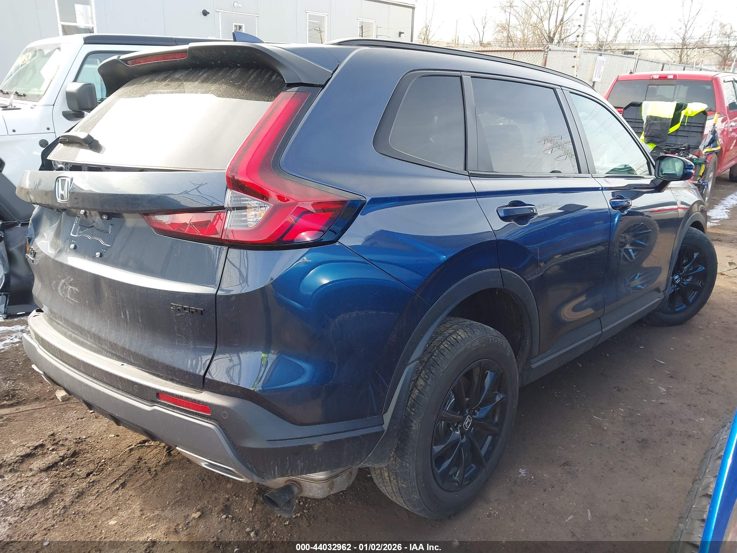 HONDA CR-V image 4