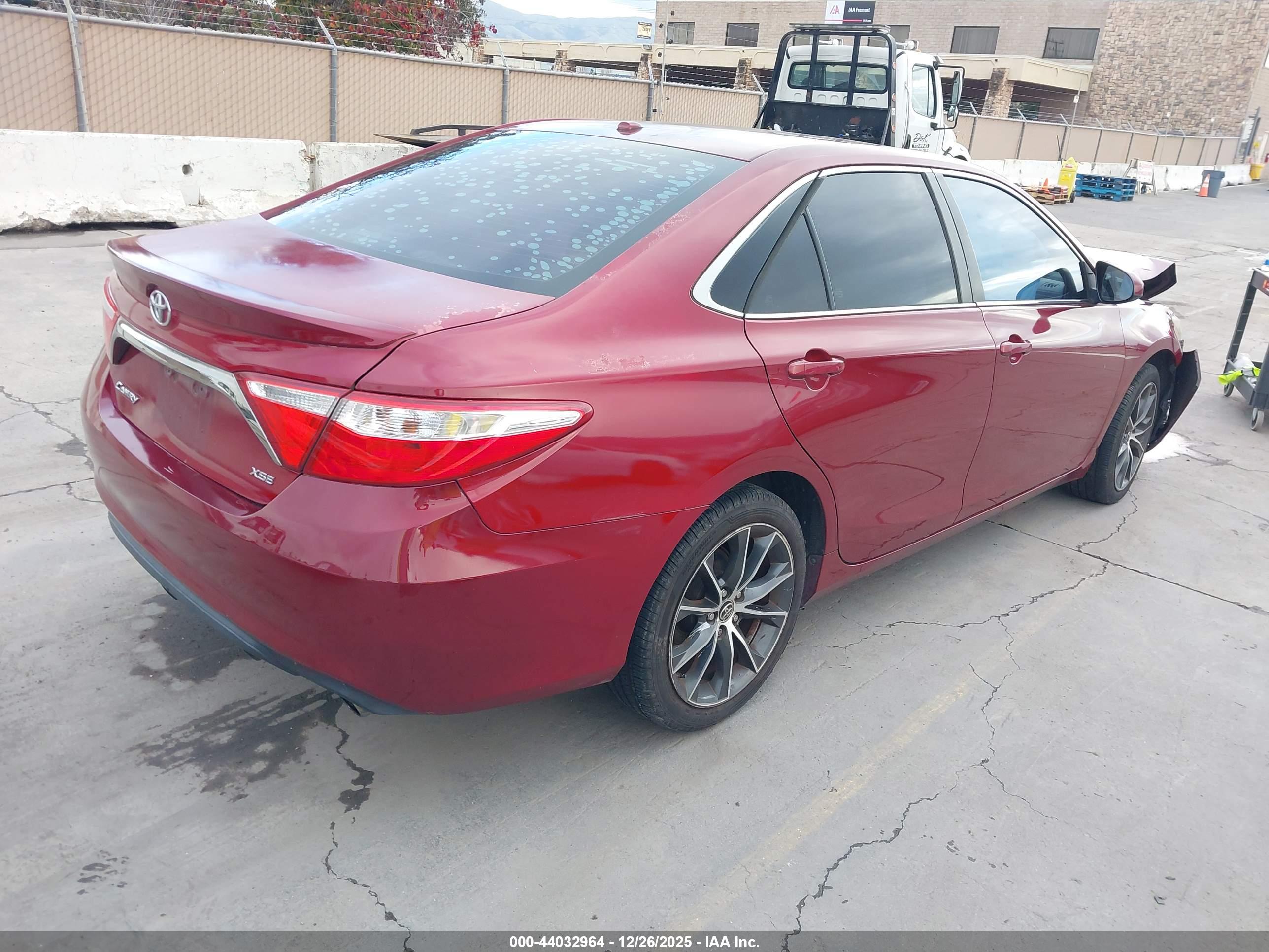 TOYOTA CAMRY image 4