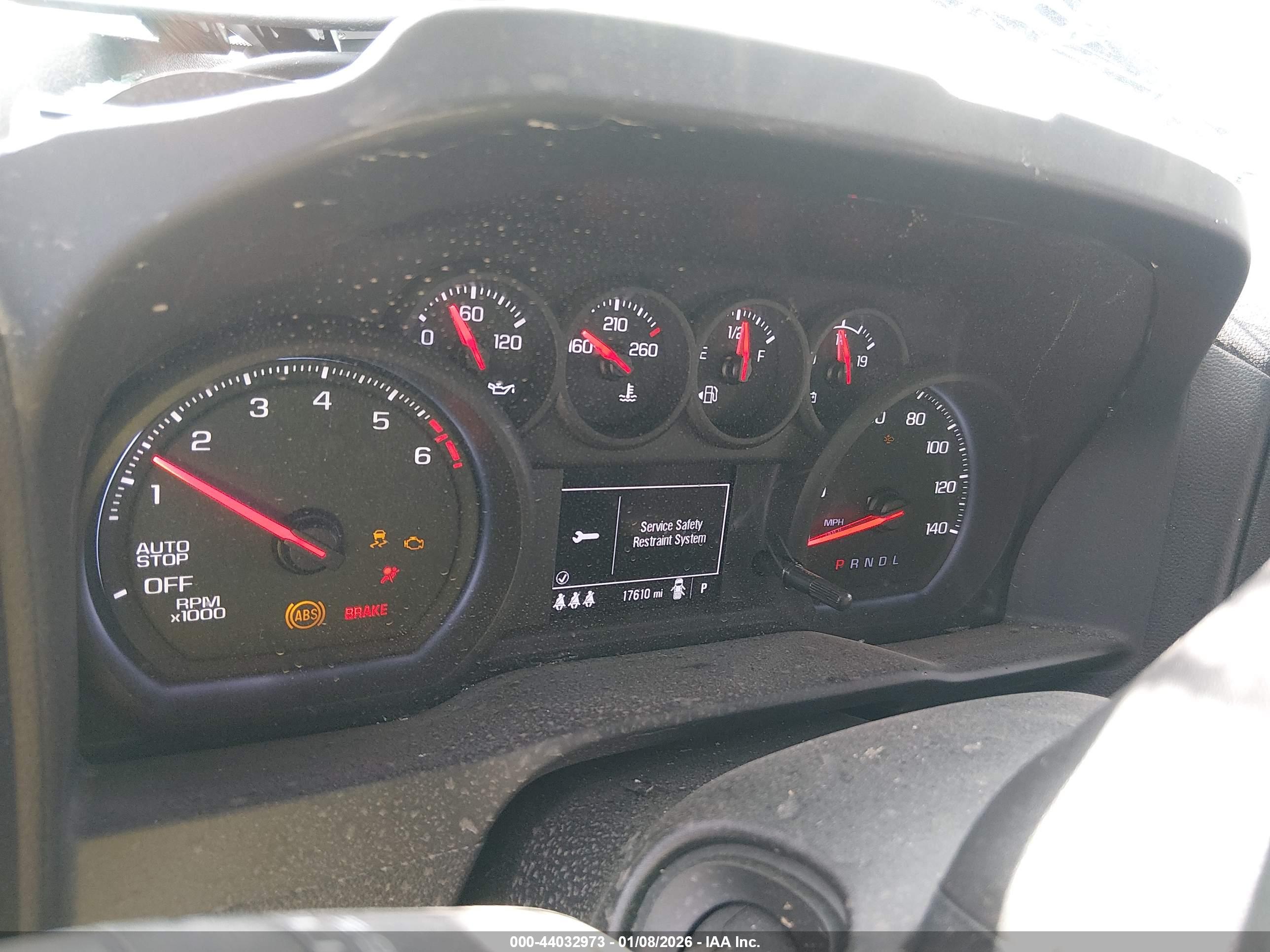 CHEVROLET SILVERADO image 7