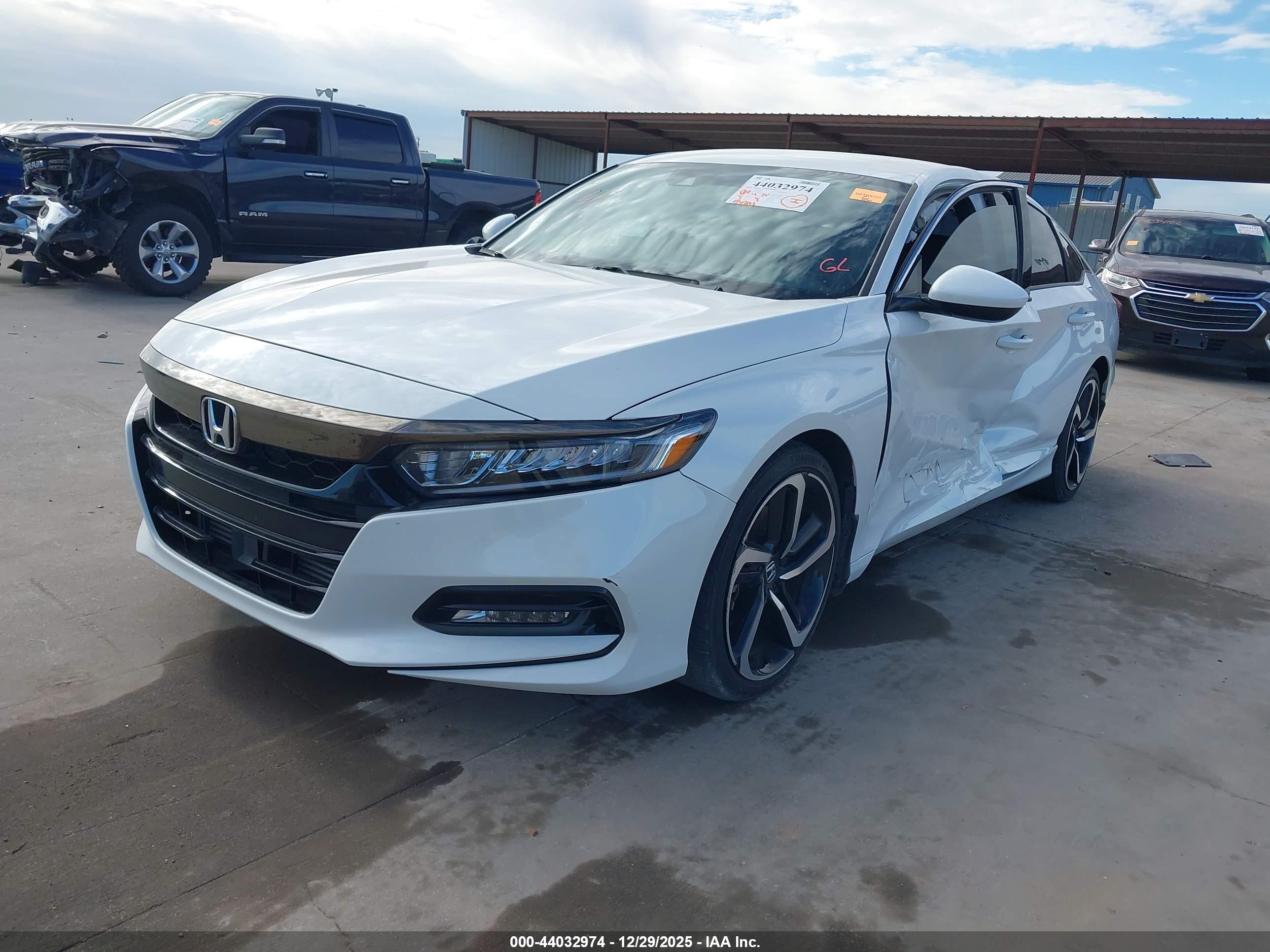 HONDA ACCORD image 2