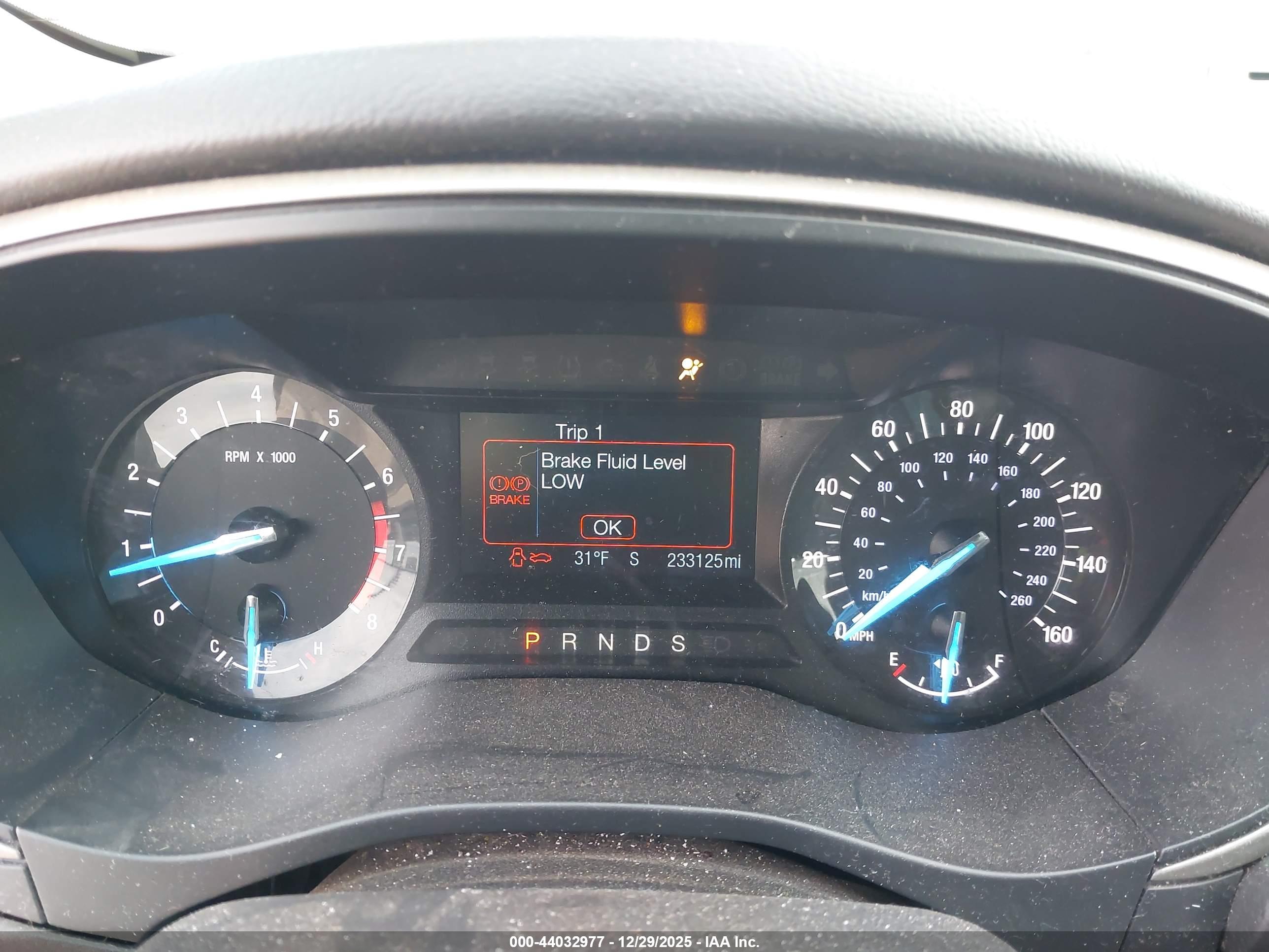 FORD FUSION image 7