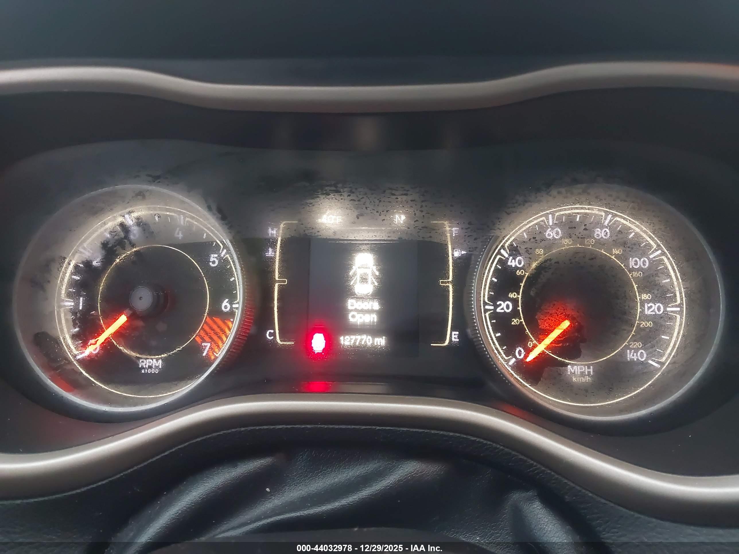 JEEP CHEROKEE image 7