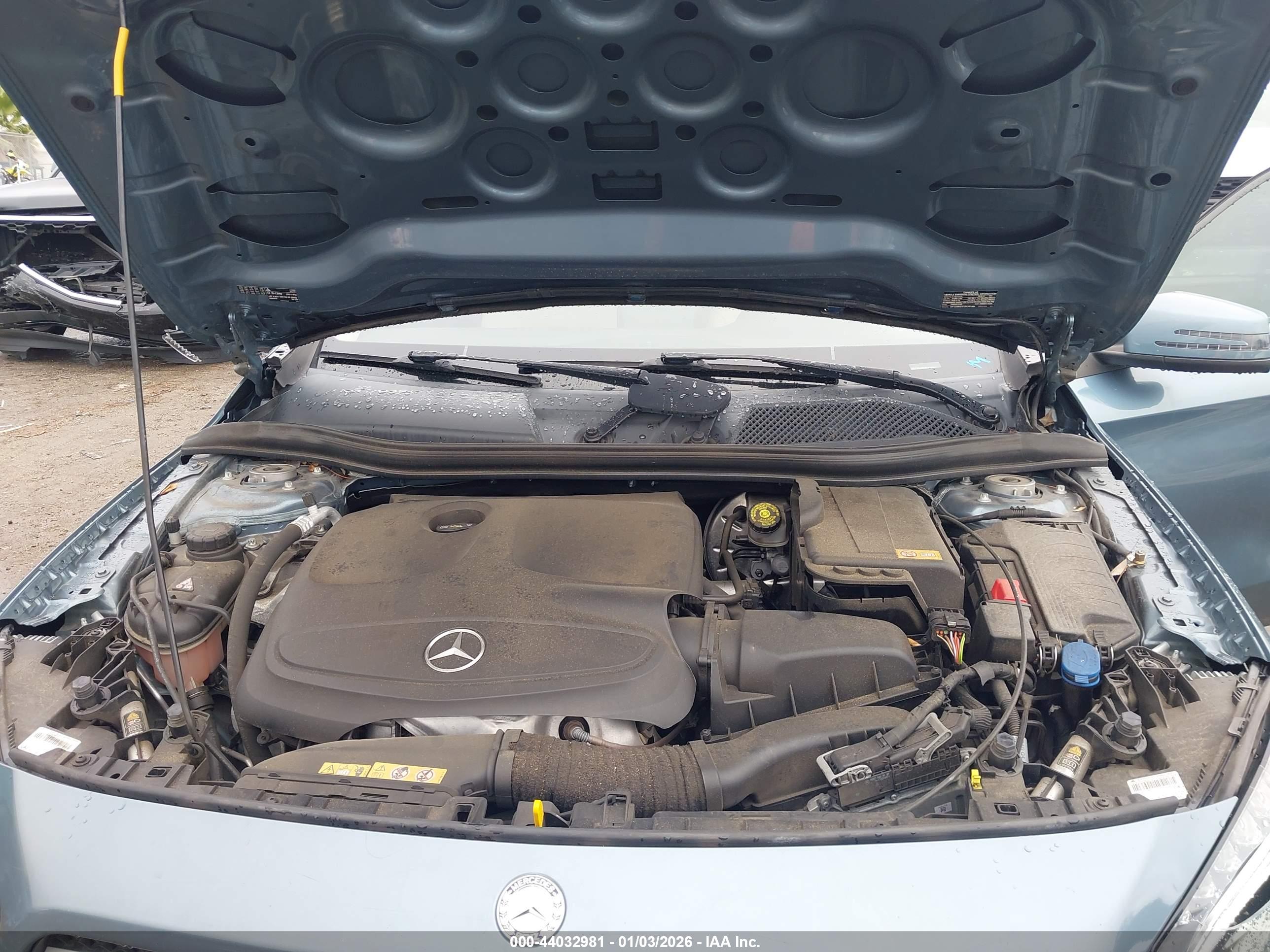 MERCEDES-BENZ GLA image 10